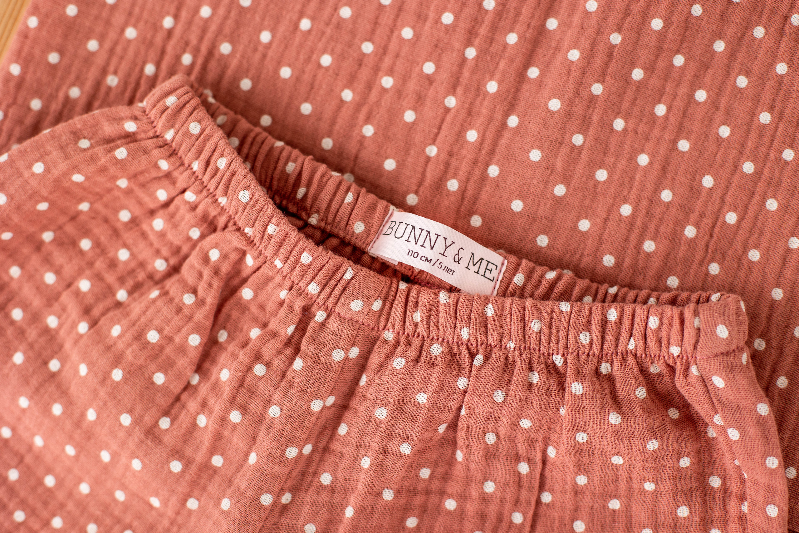 Бренд одежды для маркетплейса и соц сетей. Фотограф в Краснодаре Евгения Михаевич