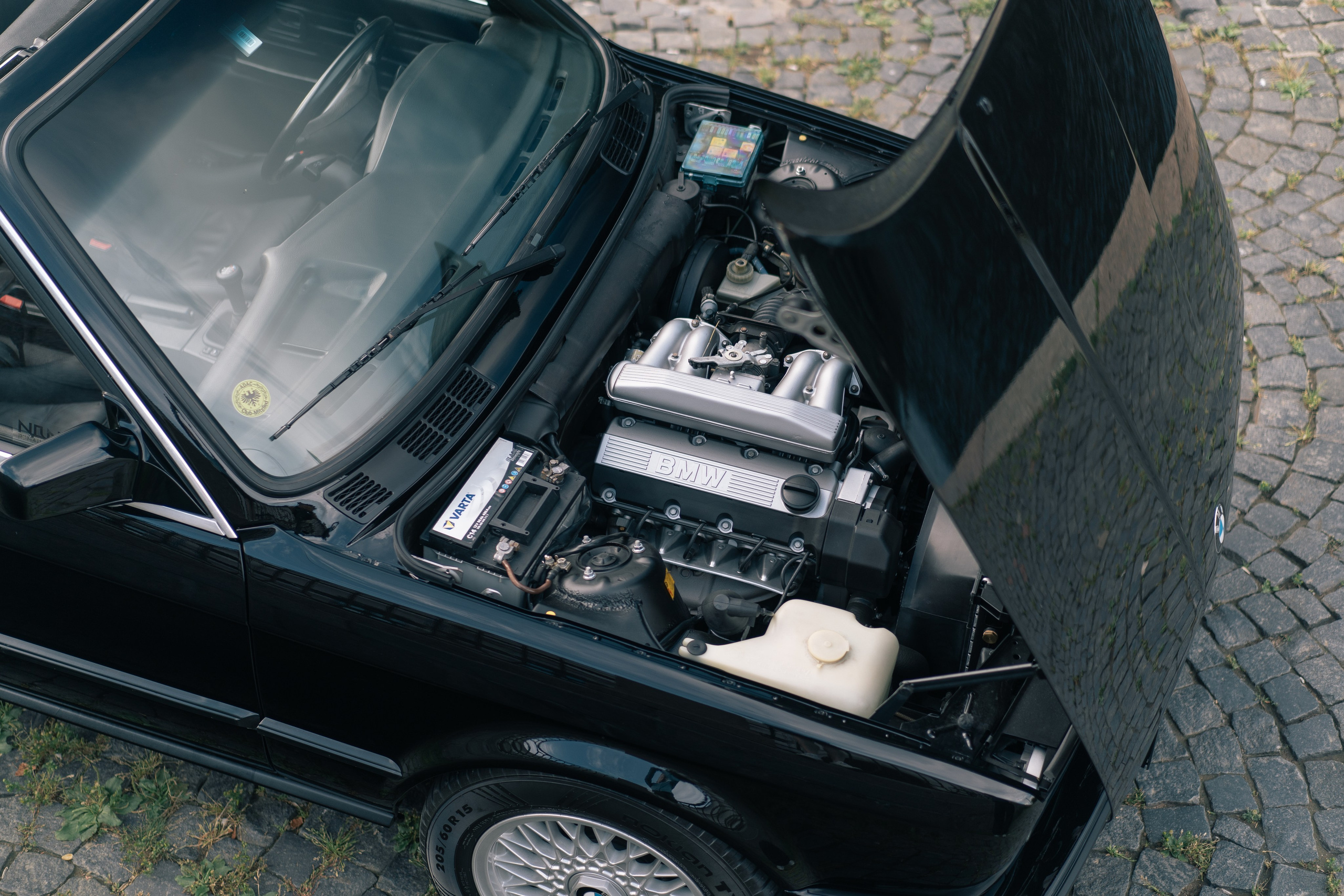 BMW 318i Cabriolet. Автомобильный фотограф Антон Цырулев