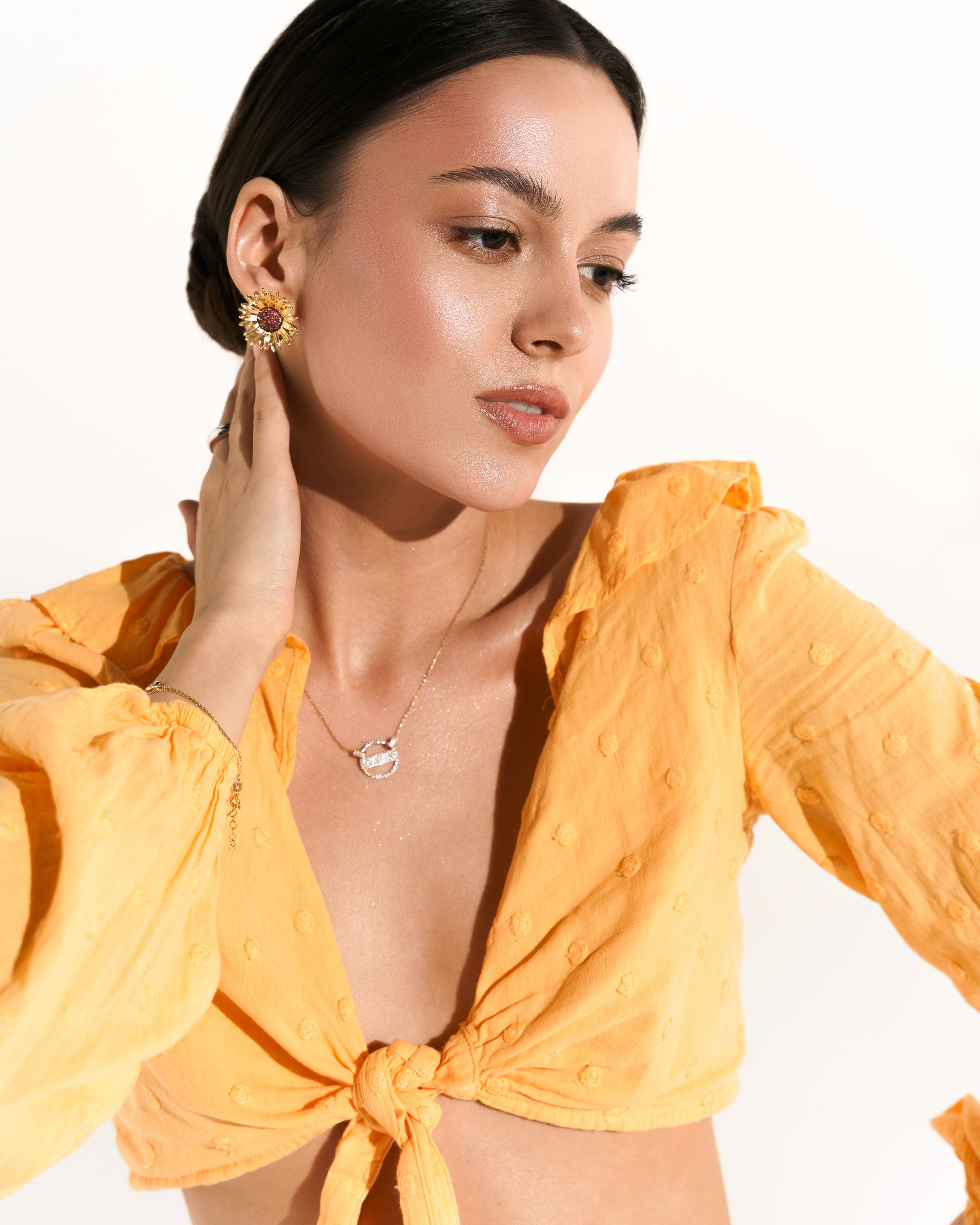 Yelle. Главная