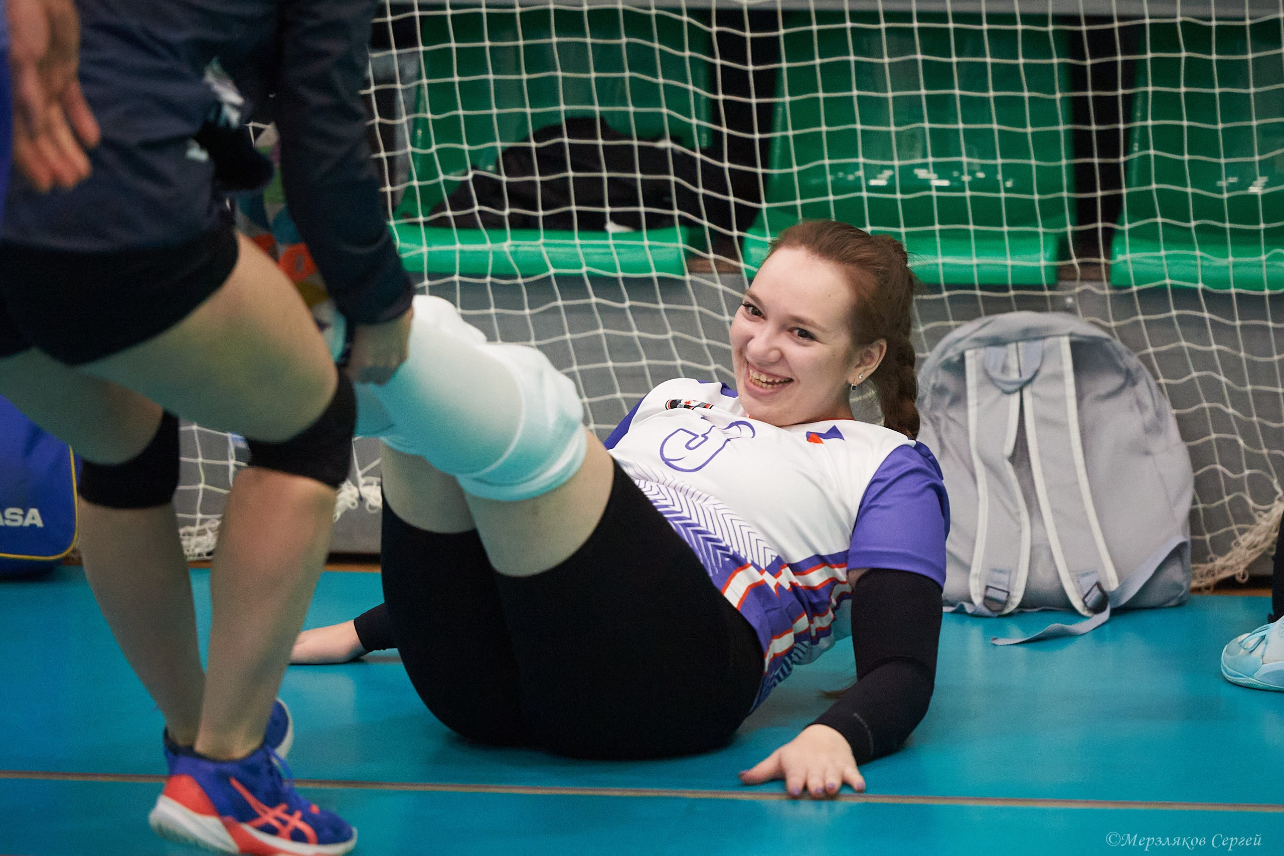 Новогодний волейбольный турнир. Ижевск. 16.12.23. Спортивный репортажный фотограф в Ижевске Сергей Мерзляков