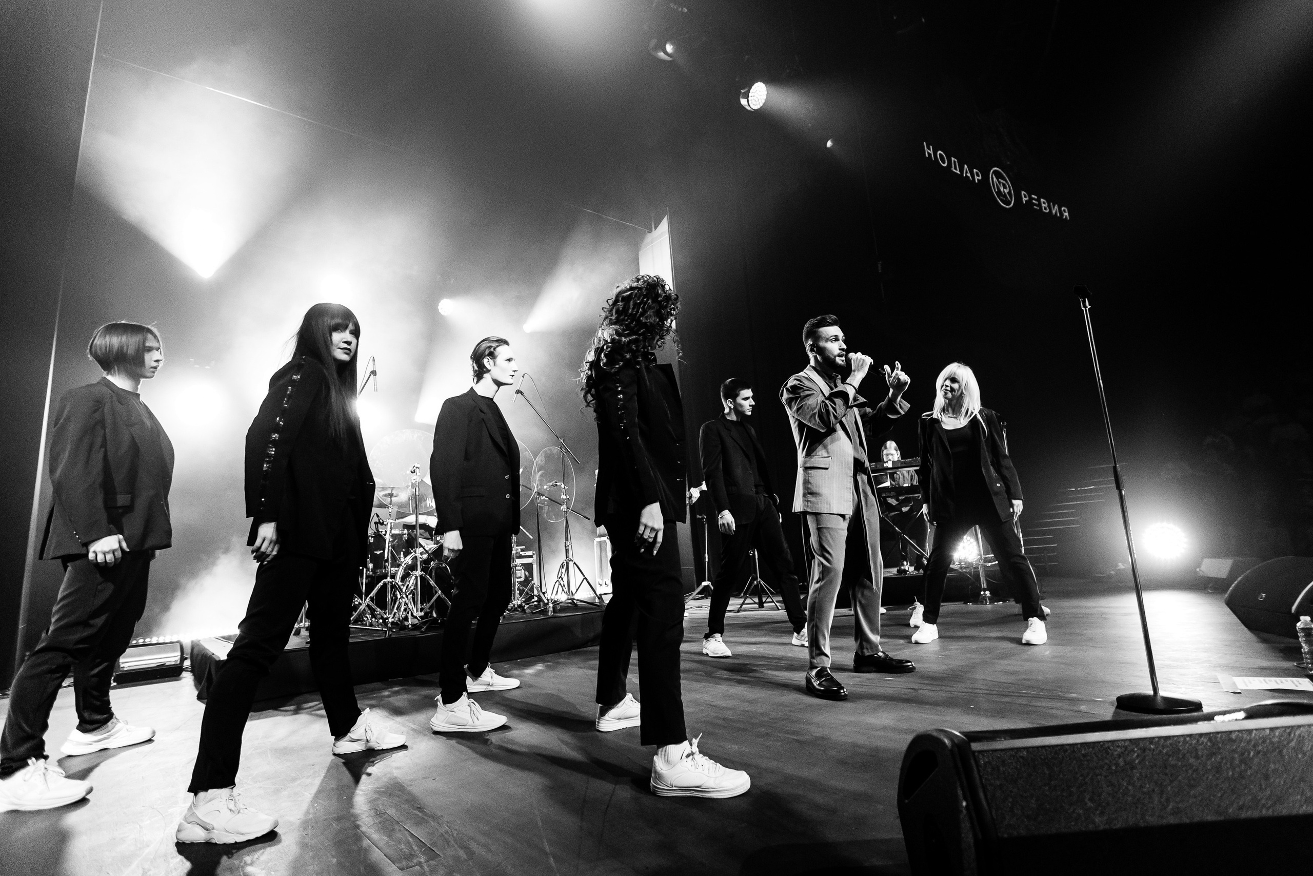 НОДАР РЕВИЯ. Фотограф в Москве Алексей Виноградов