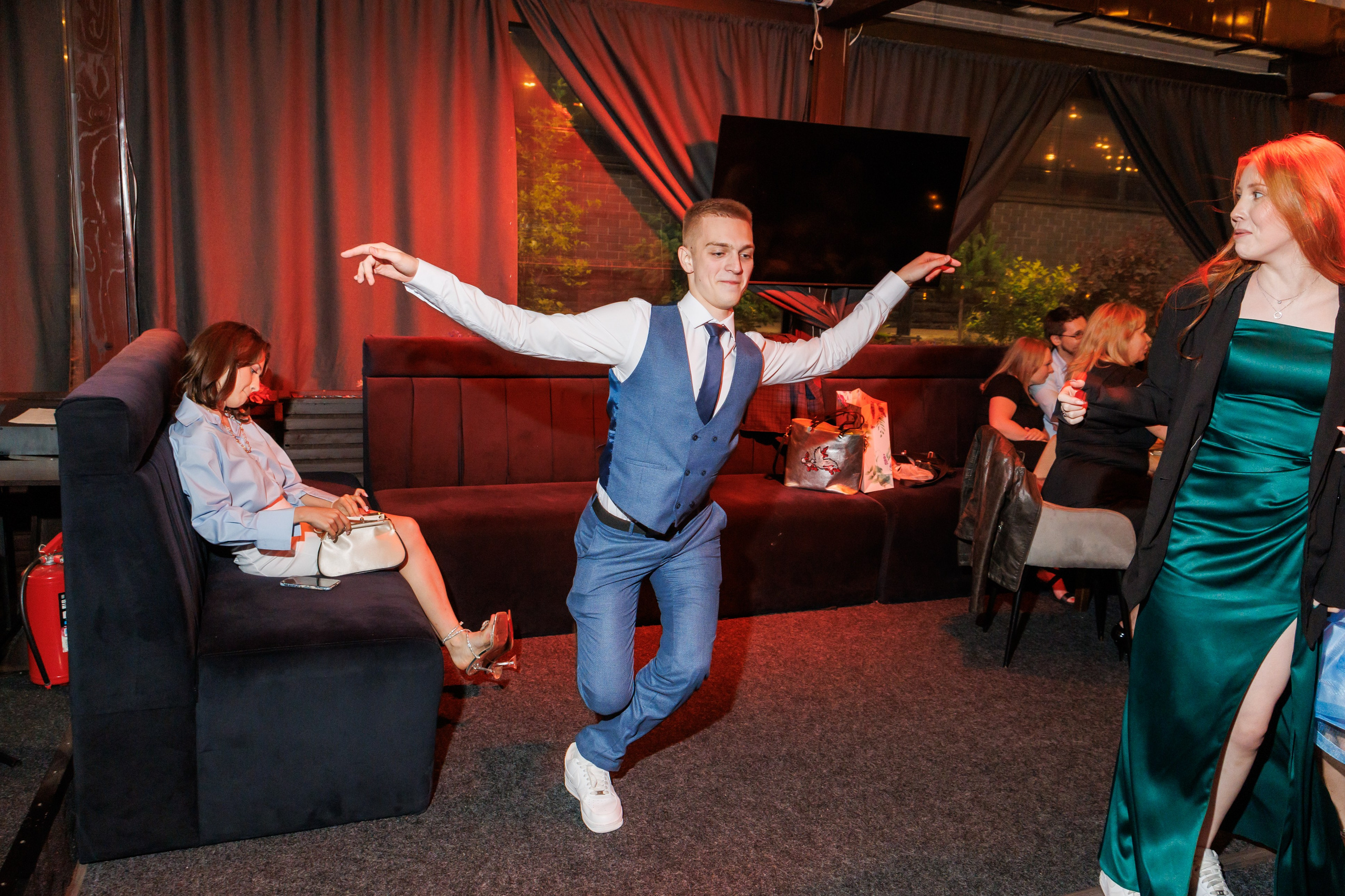 Выпускной 2025. Фотограф в Москве Дмитрий Емельянов