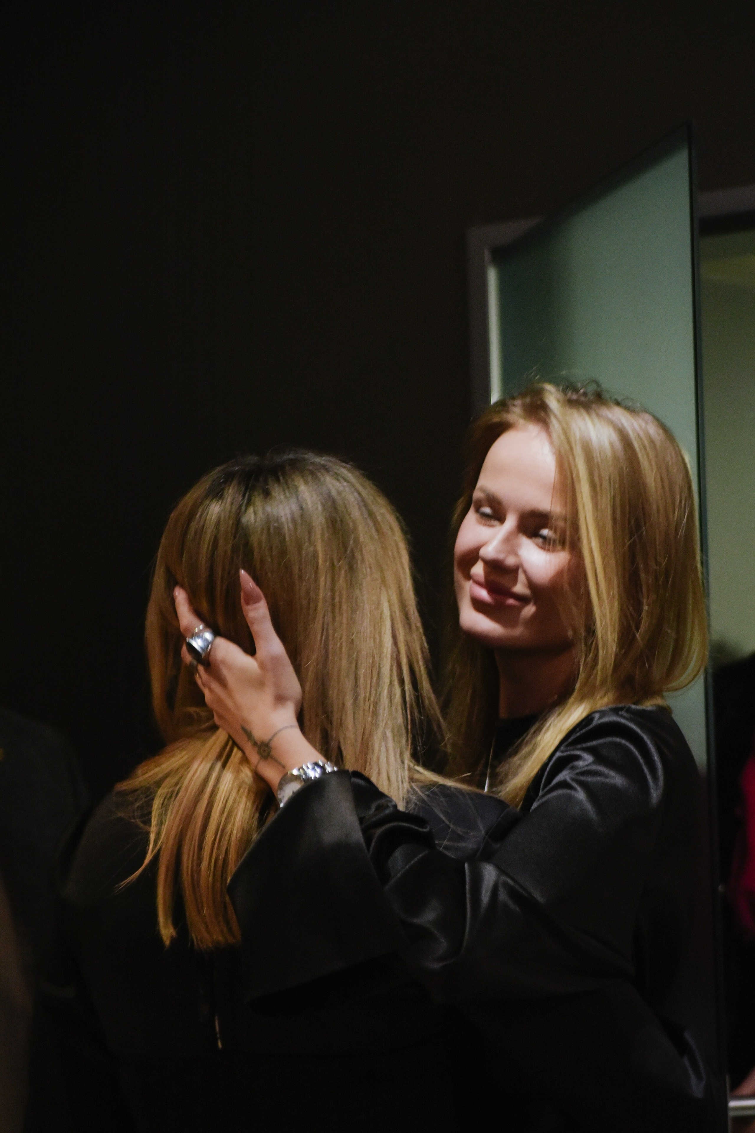 Марина Лизоркина СОКРОВИЩЕ НАЦИИ SNEG Gallery. Фотограф Лола Волна, город Москва