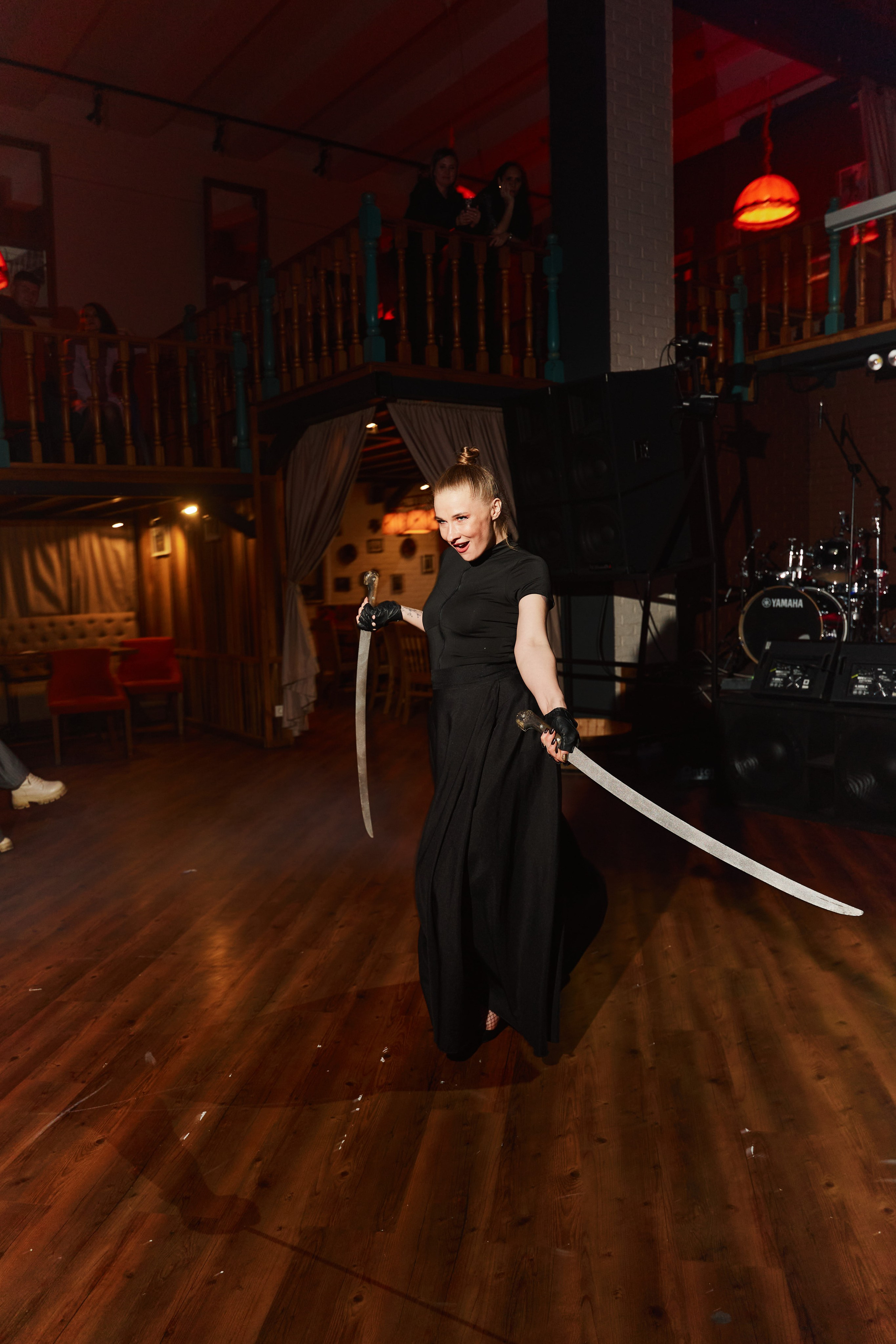 Арт-вечеринка 2026. Фотограф и видеограф в Кургане Леонид Корнильев