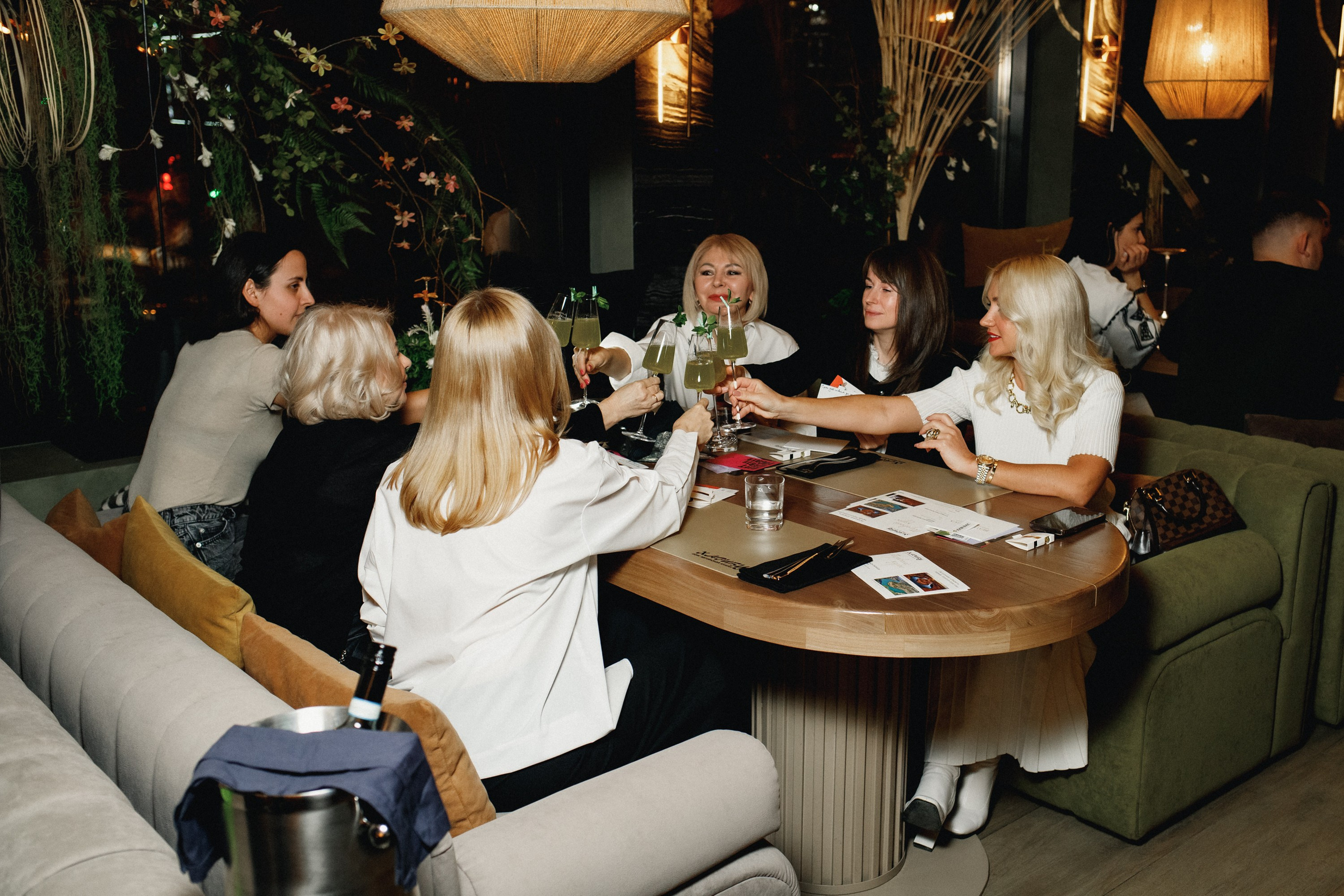 ХАРИБУ [ГАСТРОУЖИН]. СВОИ. ФОТООТЧЕТЫ-СОБЫТИЯ-МЕСТА