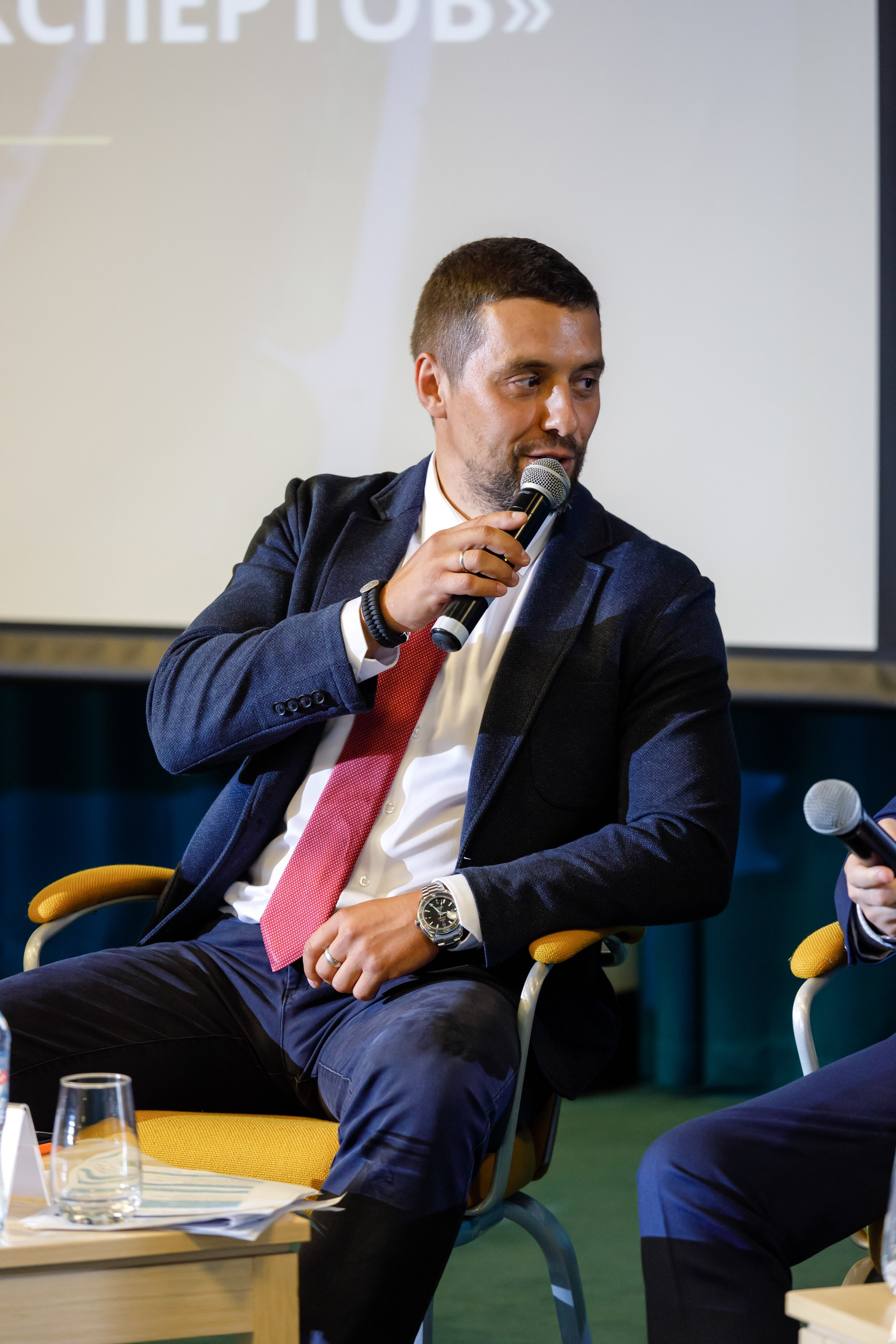 Конференция. COSMOS. Свадебный фотограф в Ярославле Анастасия Архипова