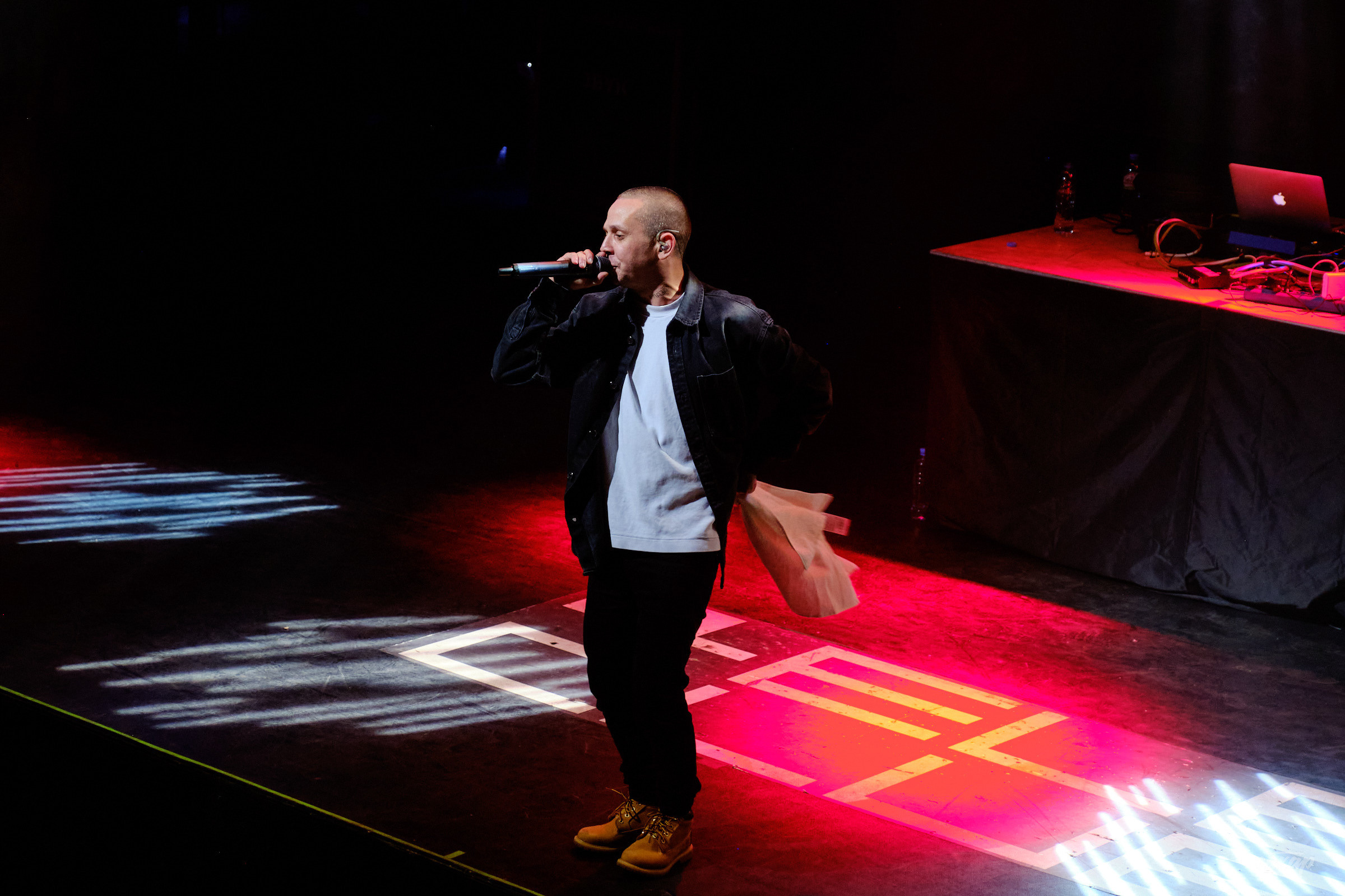 Каспийский Груз. Брутто. ВесЪ. Niletto. Профессиональный фотограф в Екатеринбурге Юра Сахар