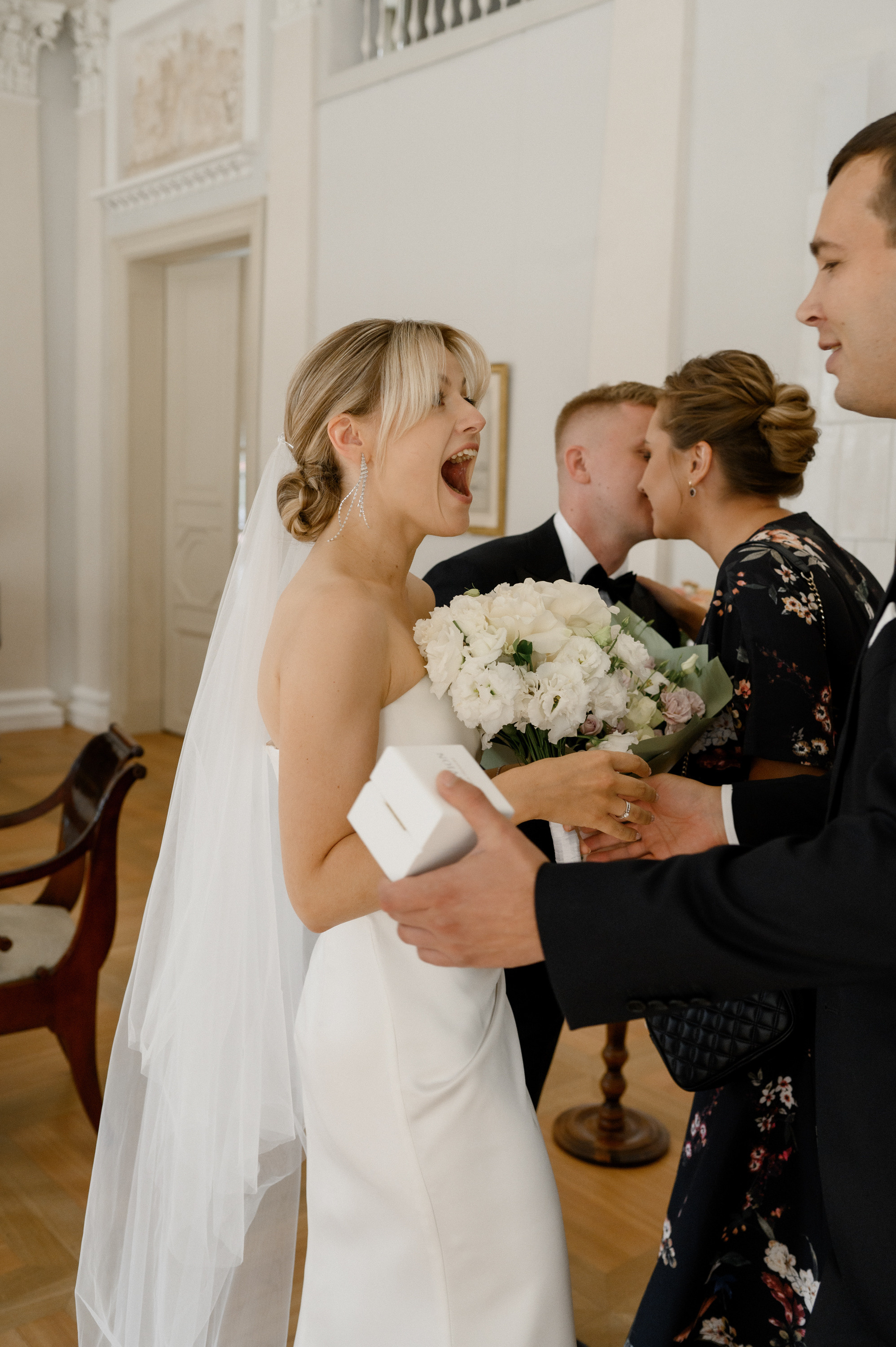 Живи сейчас. Алина Посторонка