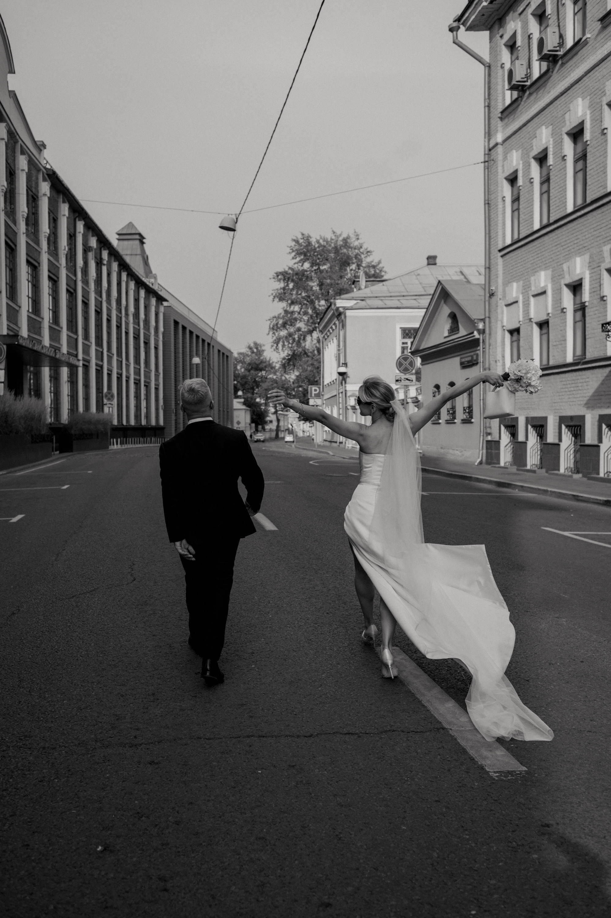 Живи сейчас. Алина Посторонка