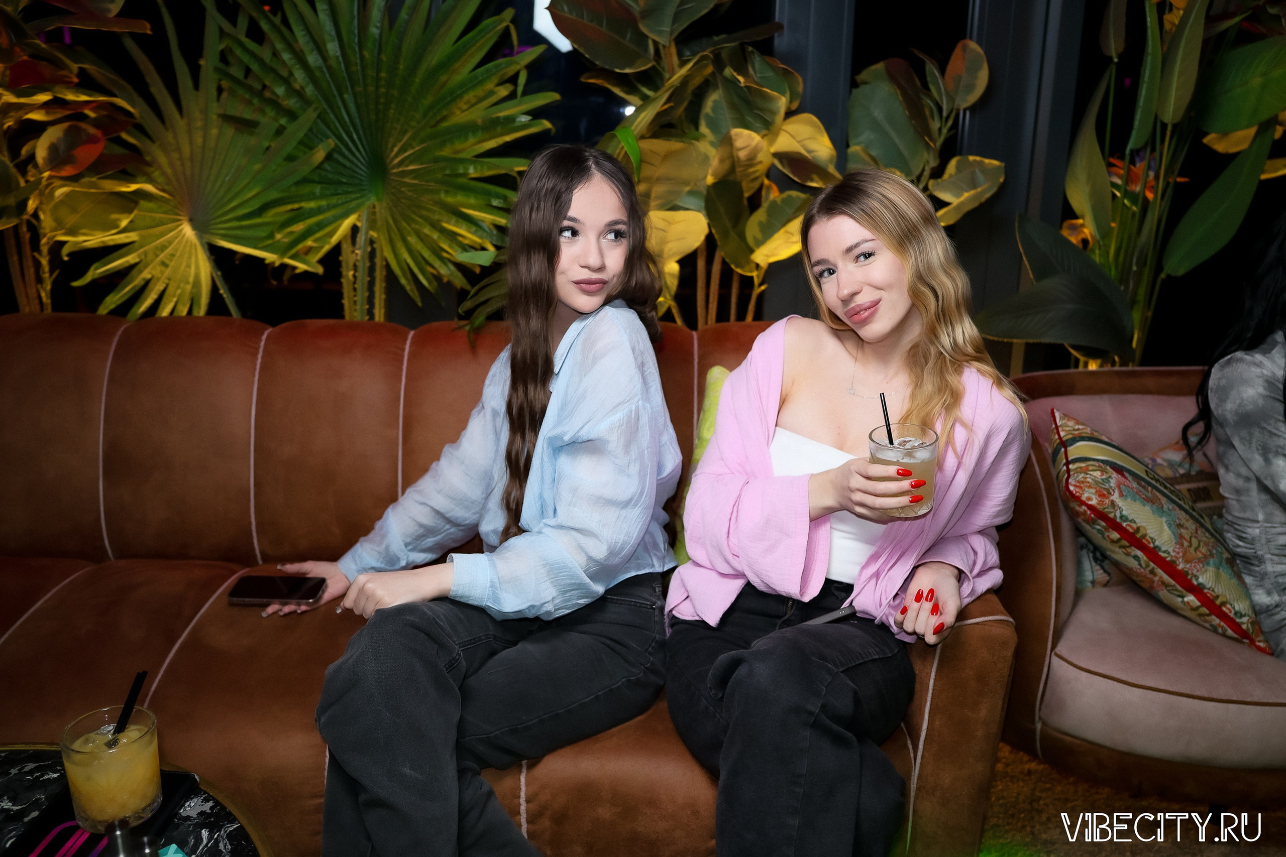 DOUBLE U. VIBECITY.RU Вайб Сити Ру Фоторепортажи Фотоотчеты Калининград