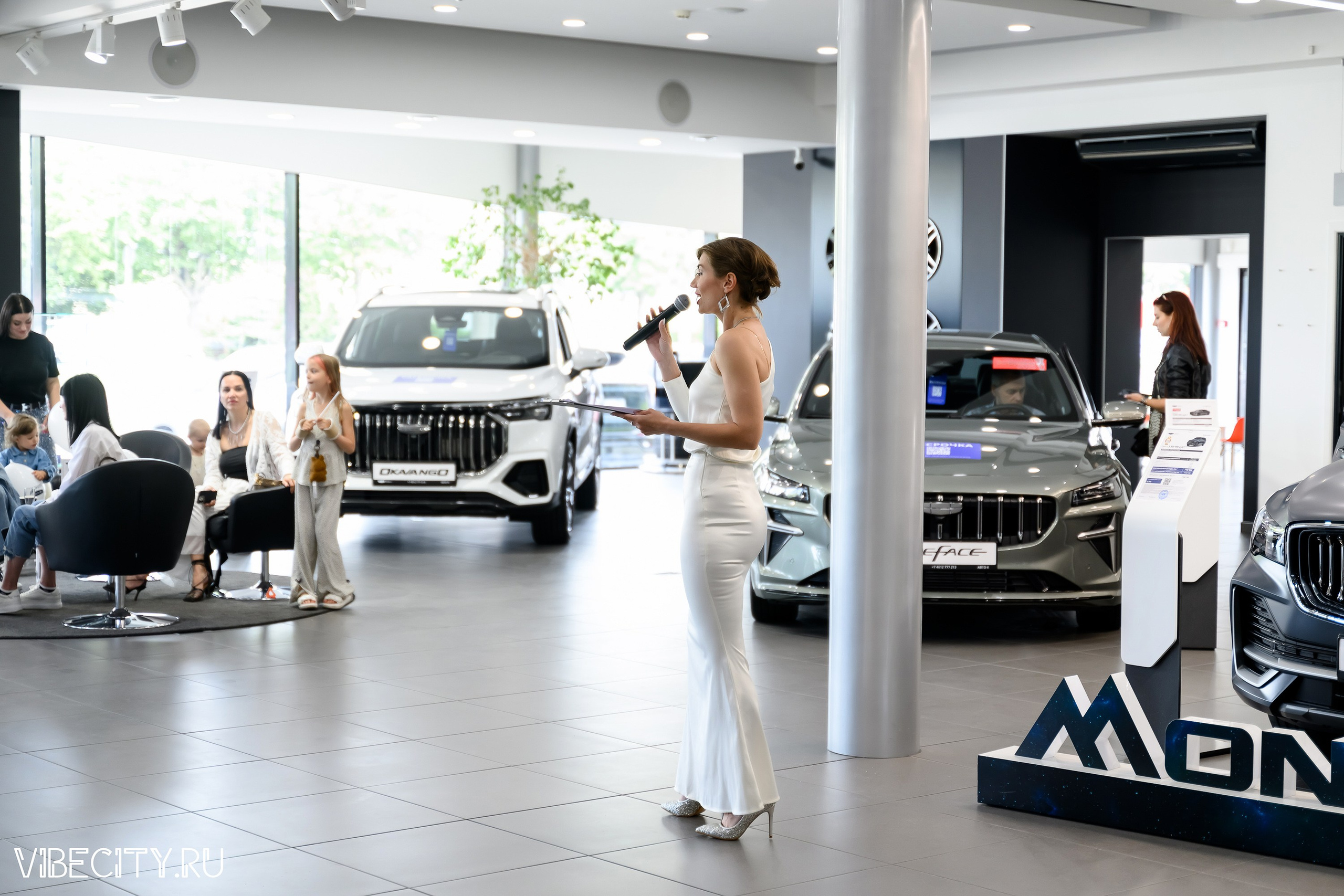 Презентация Geely Manjaro. VIBECITY.RU Вайб Сити Ру Фоторепортажи Фотоотчеты Калининград