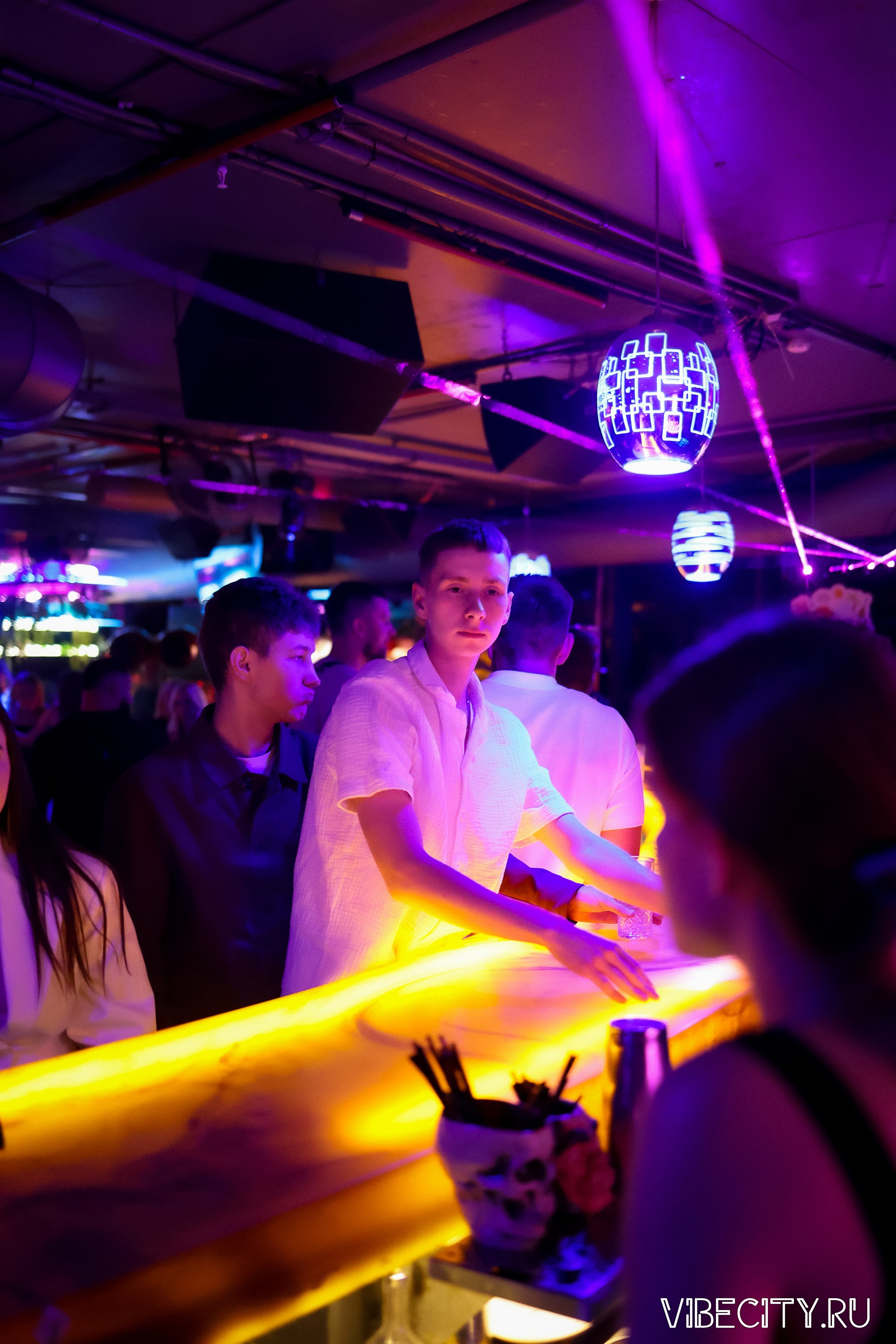 DOUBLE U. VIBECITY.RU Вайб Сити Ру Фоторепортажи Фотоотчеты Калининград