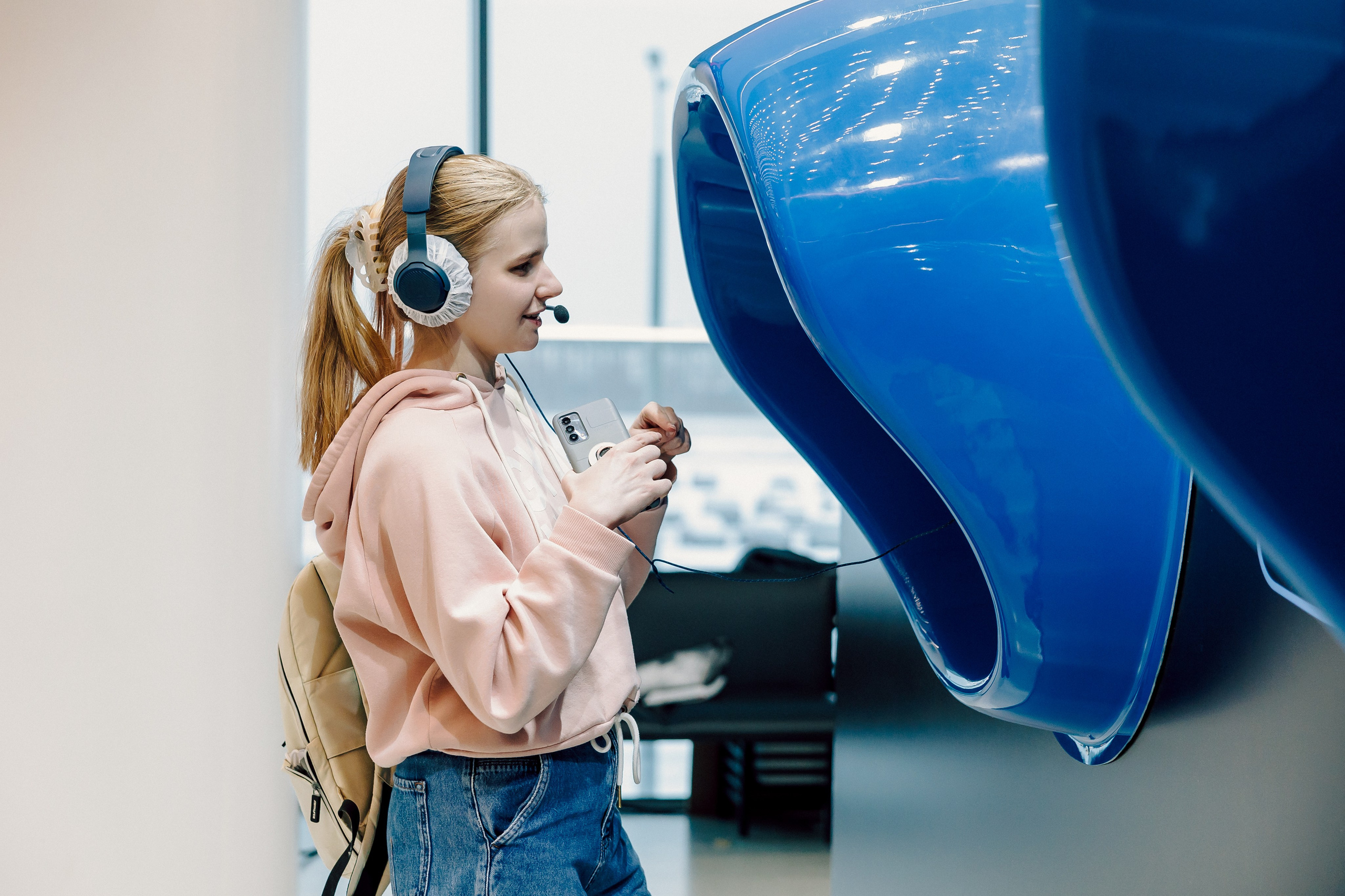 СКБ Контур — Форум будущего — Стенд. Лёшка Варзегов — фотограф