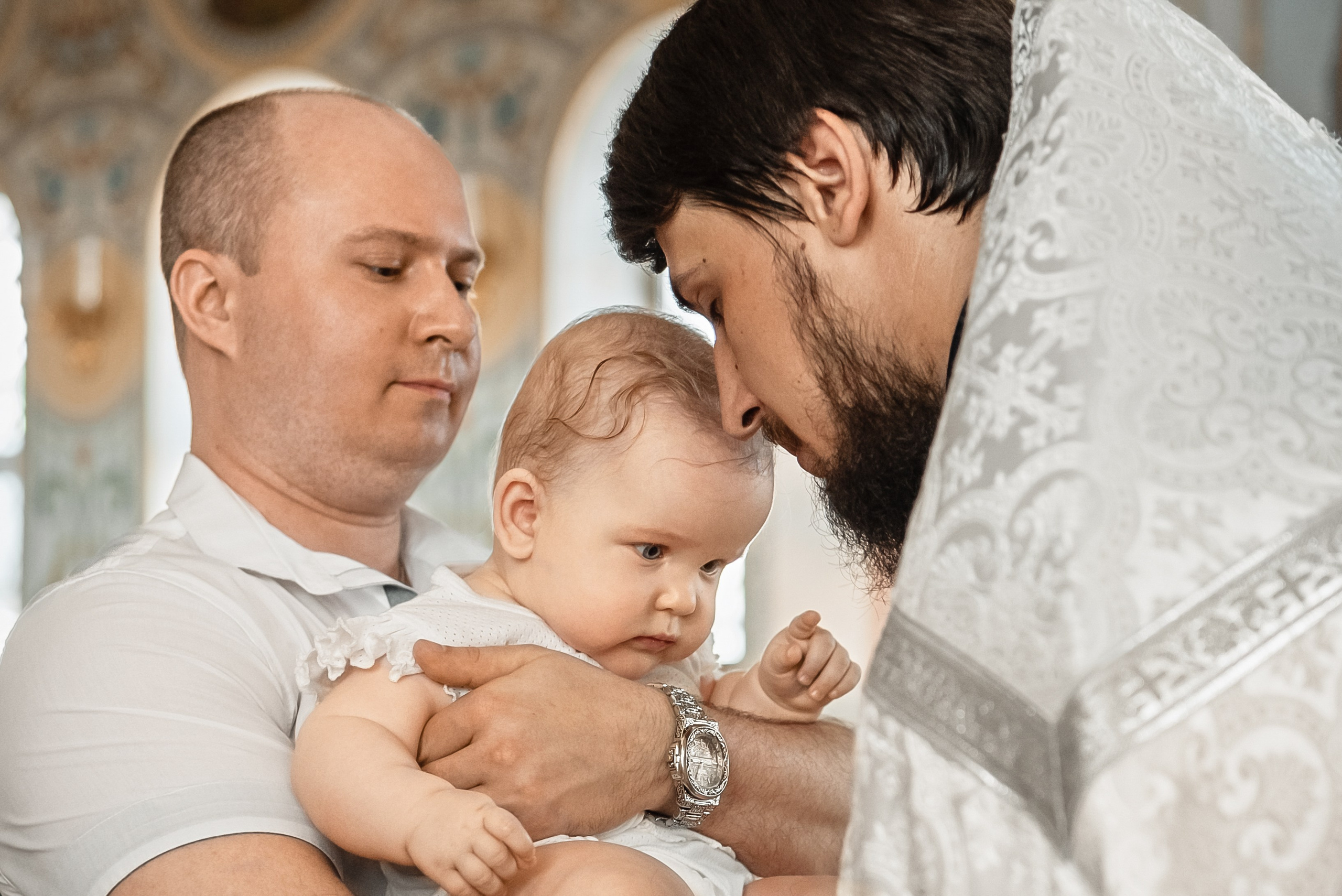 Крещение в храме Иоанна Богослова. Церковный фотограф на Таинство Крещения и Венчания в Оренбурге и Оренбургской области Екатерина Белкина