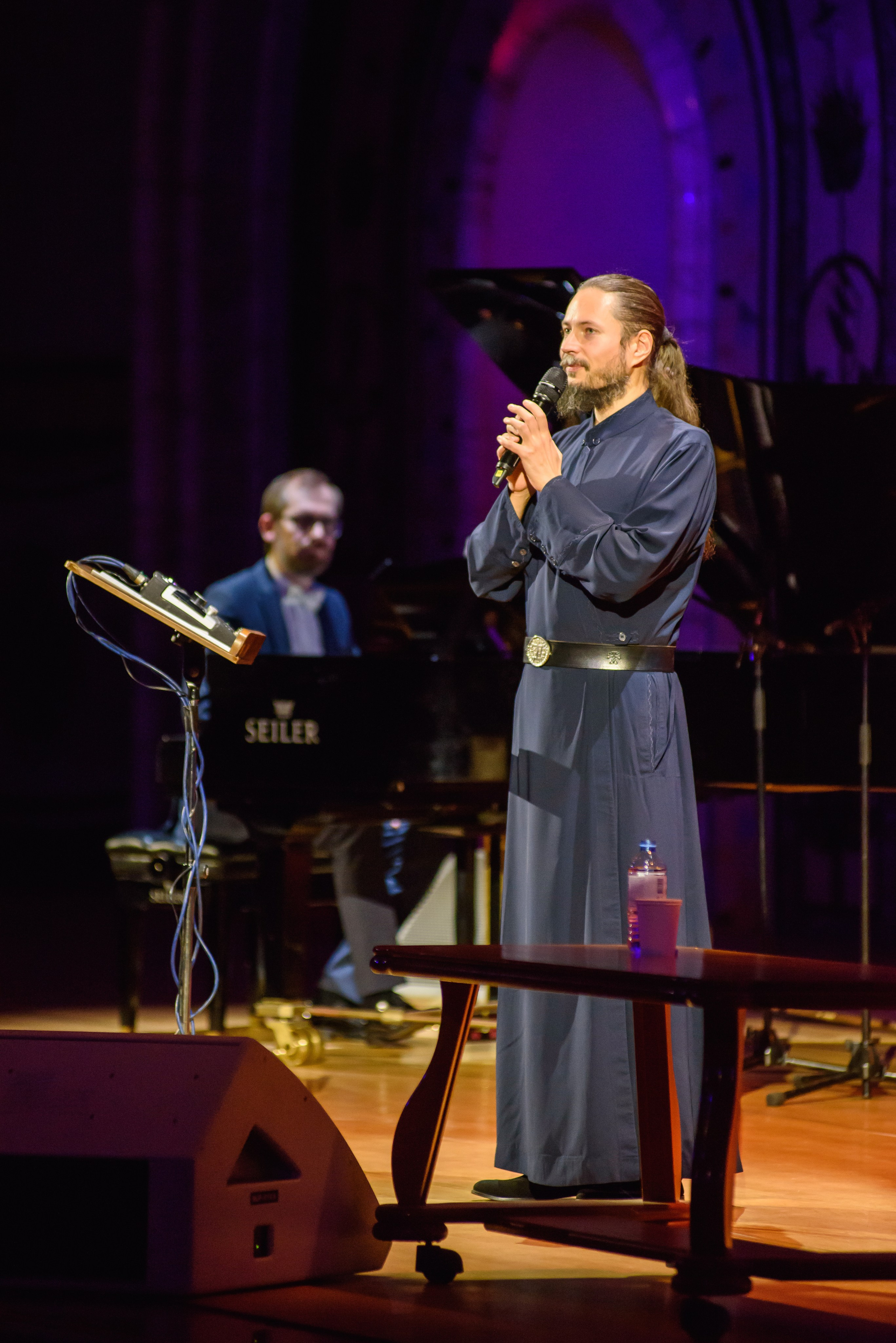 Иеромонах Фотий — «Имена на все времена», Зал Церковных Соборов. Бренд-фотограф для экспертов и блогеров в Москве Влада Горбовская