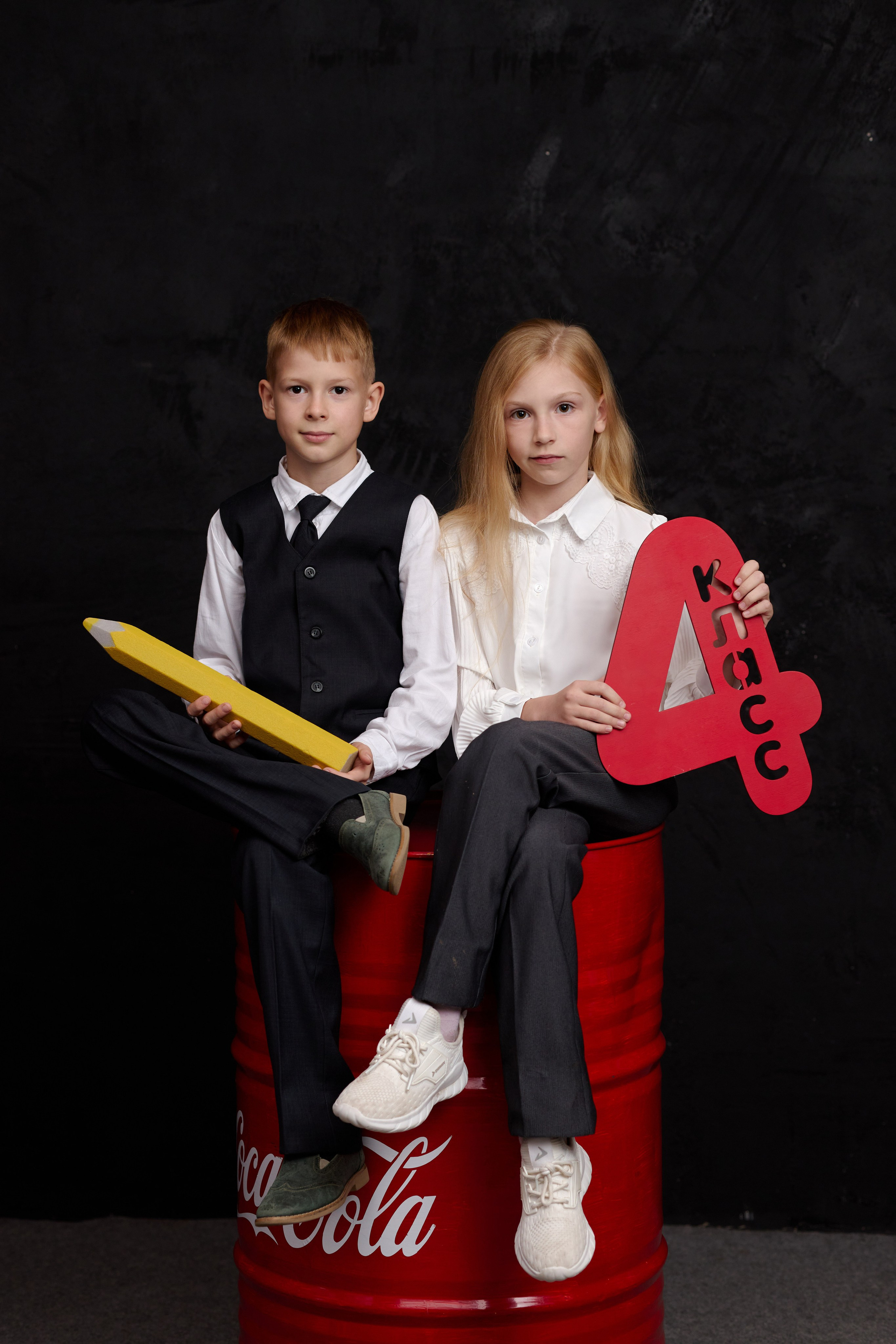 Сьемка групповых фото для выпускного альбома таганрог. Фотограф Выпускные альбомы Таганрог Сергей Коробченко