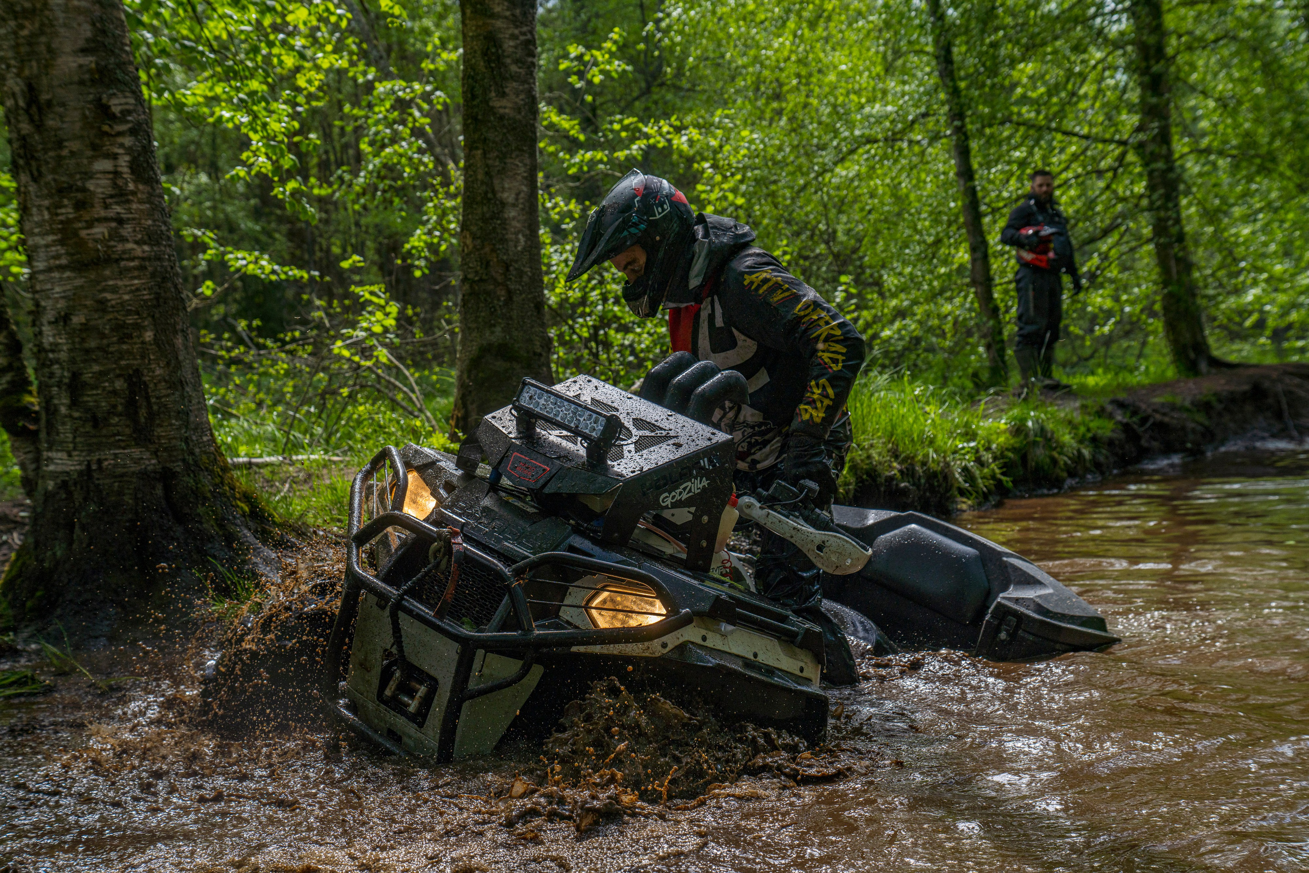 RazVolution. Графический дизайнер Илья Левченко