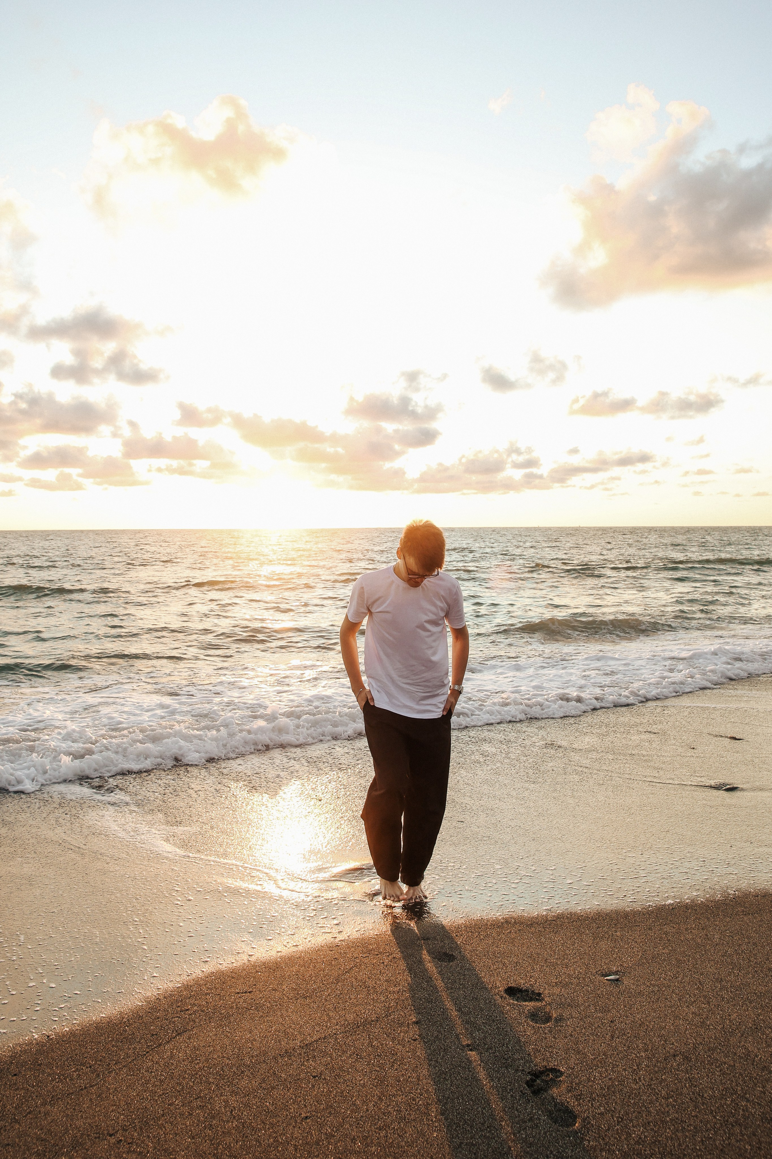 Love story на берегу моря. Фотограф Сочи/ Сириус/ Красная поляна