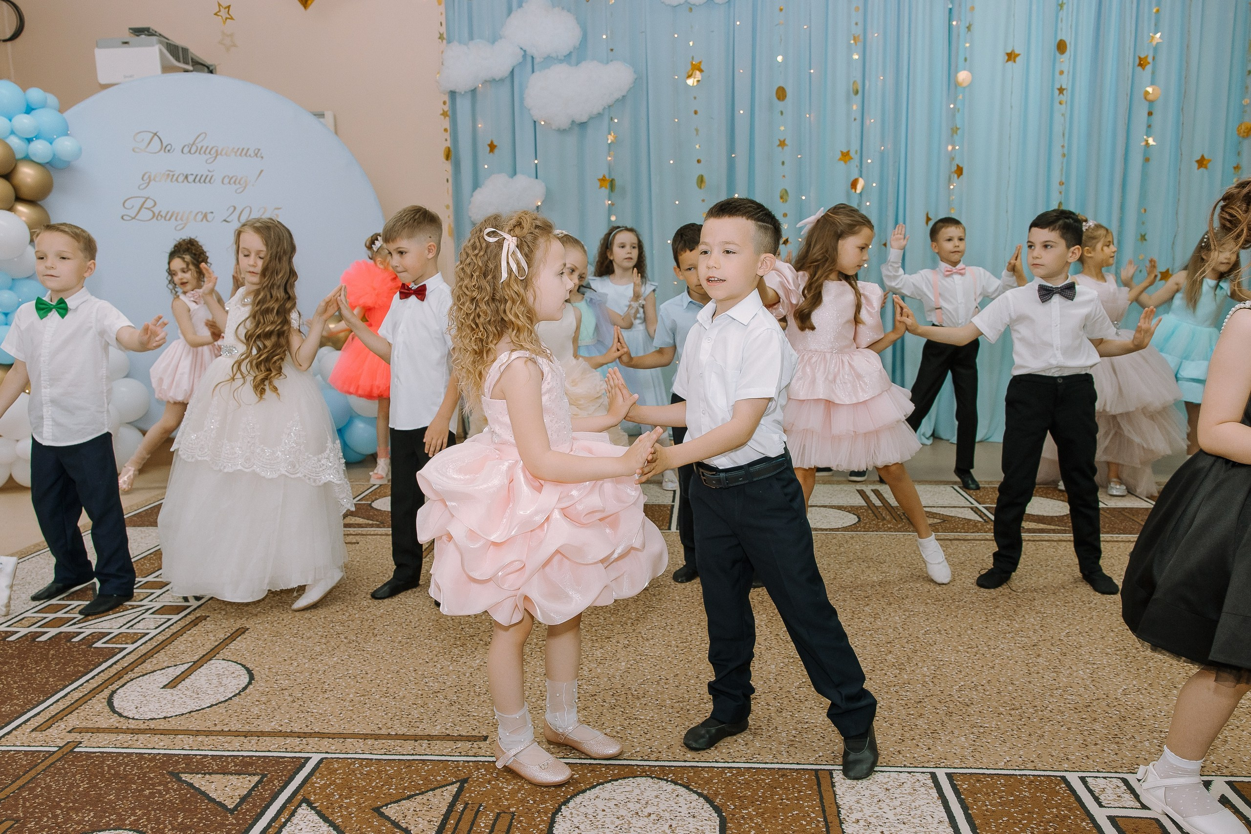 Выпускной в ДС -29. Выпускные альбомы Натальи Бутко: Новороссийск, Анапа, Геленджик