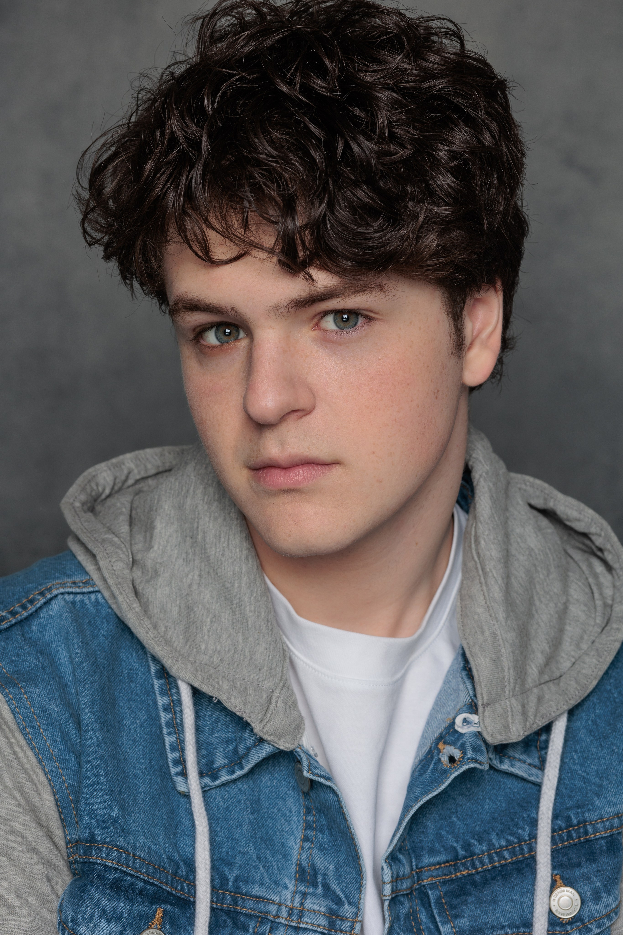 ВЛАД. Я фотограф из Москвы к Вашим услугам