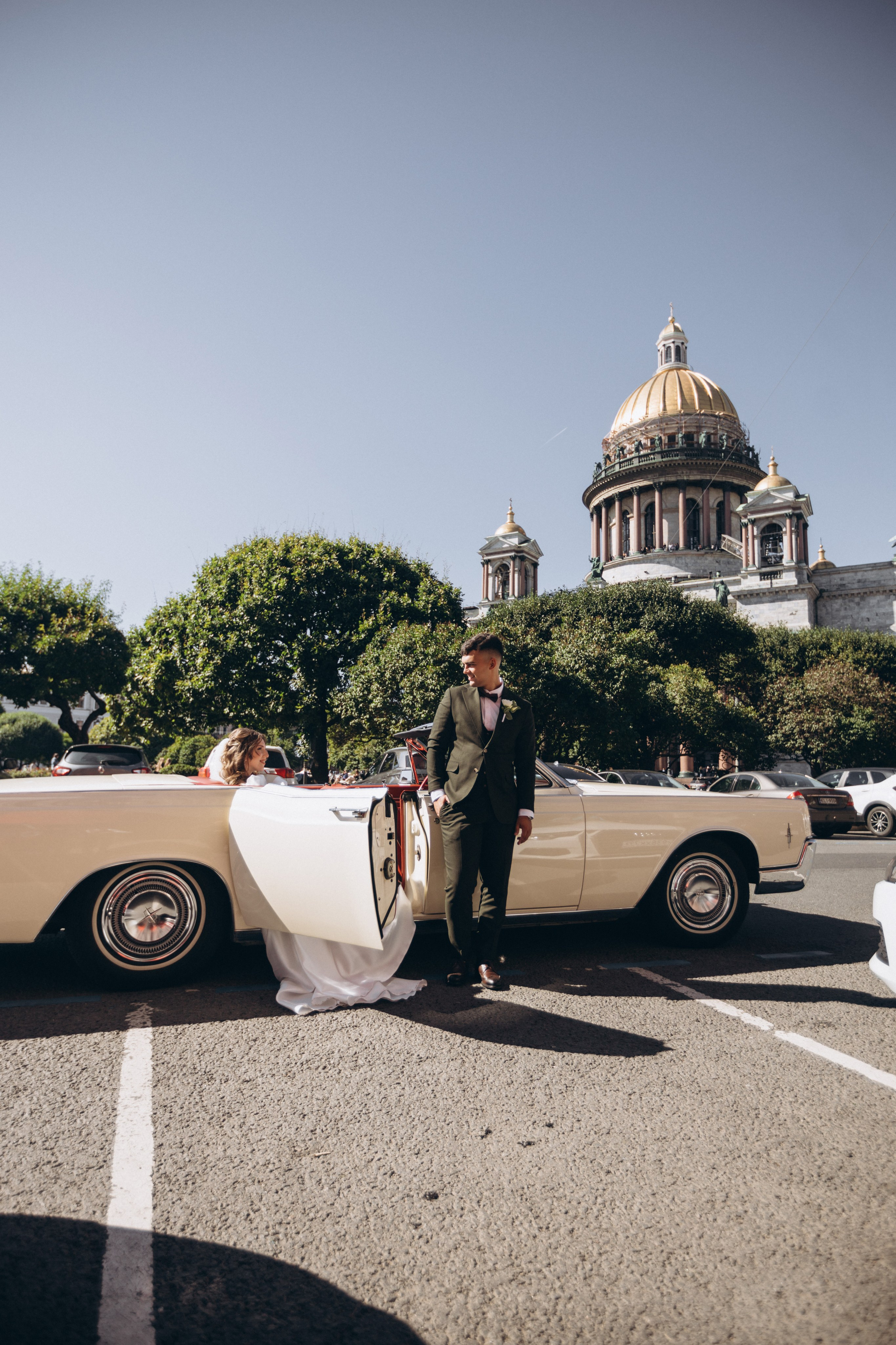 Фотографии 2023 года. Свадебный и семейный фотограф в Санкт-Петербурге Яцына Юрий. Видеоопер