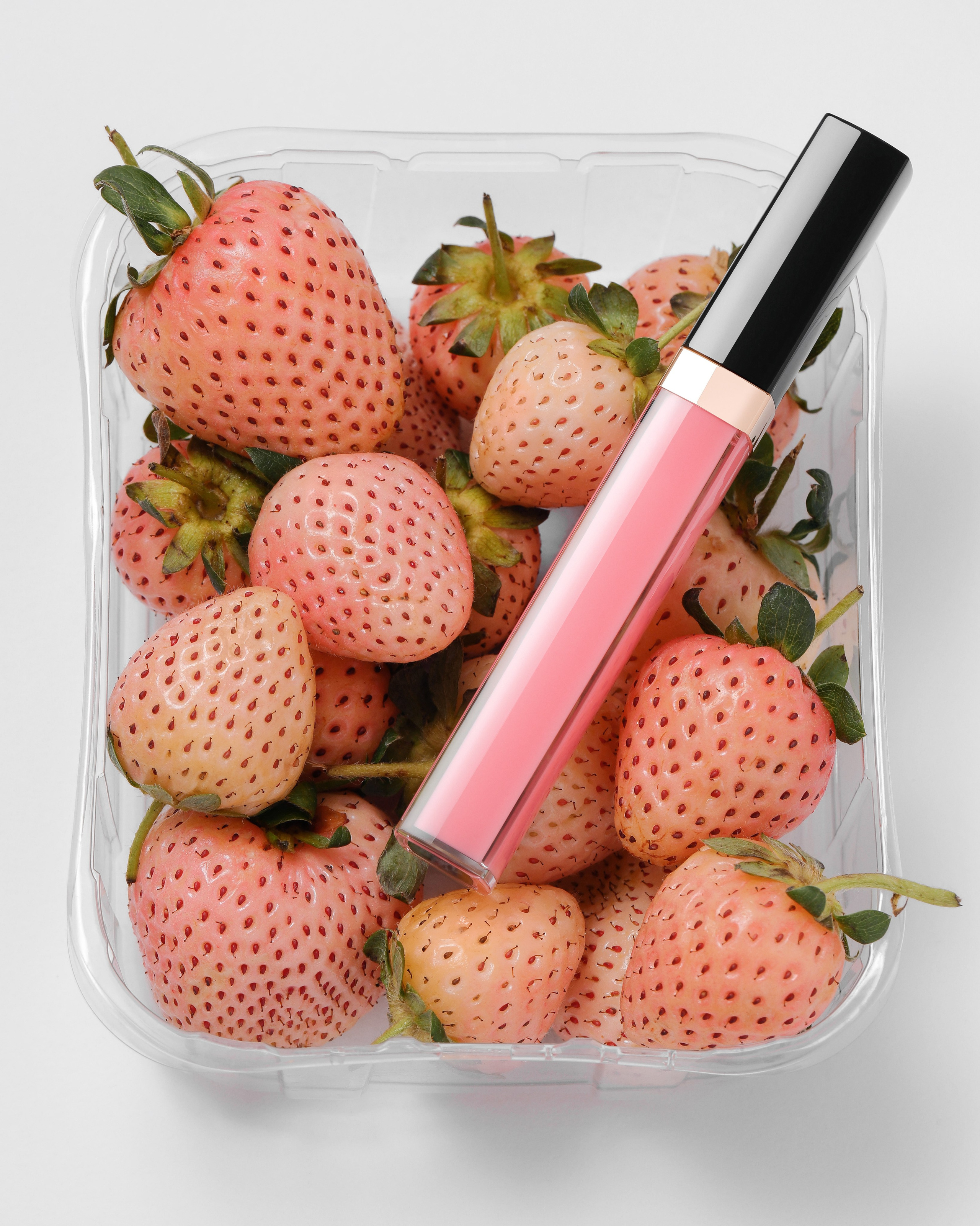 Product. Professional photo retouching