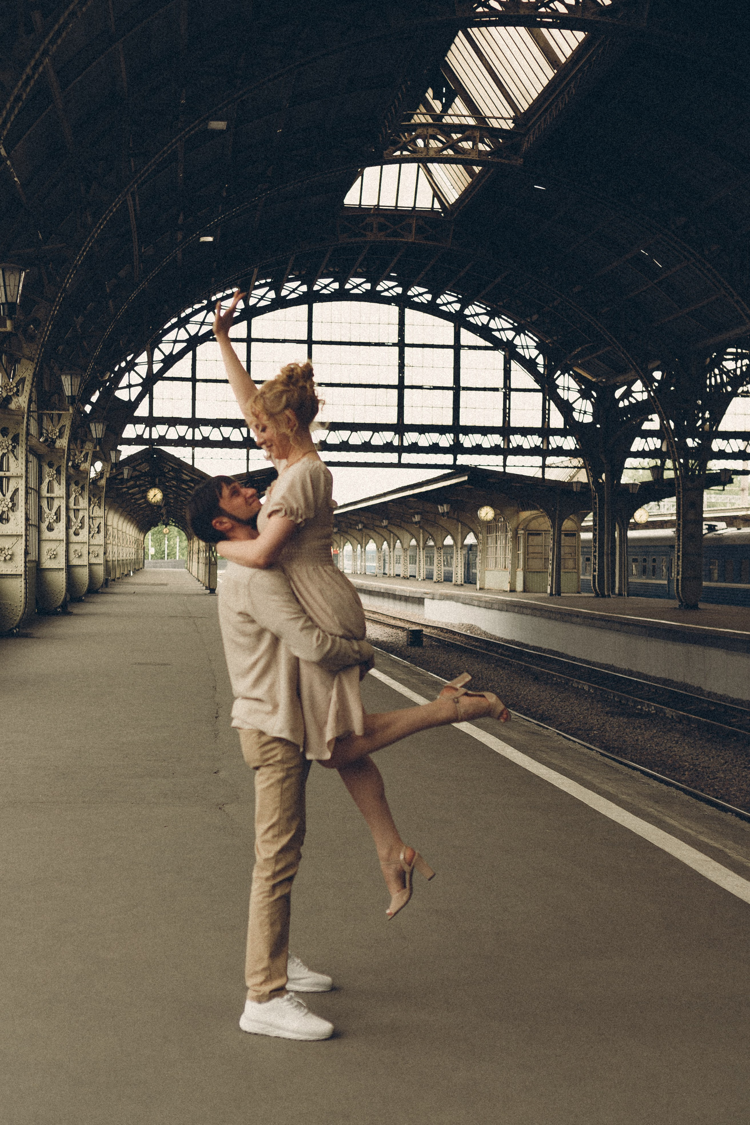 ПРОГУЛКА НА ВИТЕБСКОМ ВОКЗАЛЕ. Профессиональный фотограф, Санкт-Петербург — Виктория Богомолова