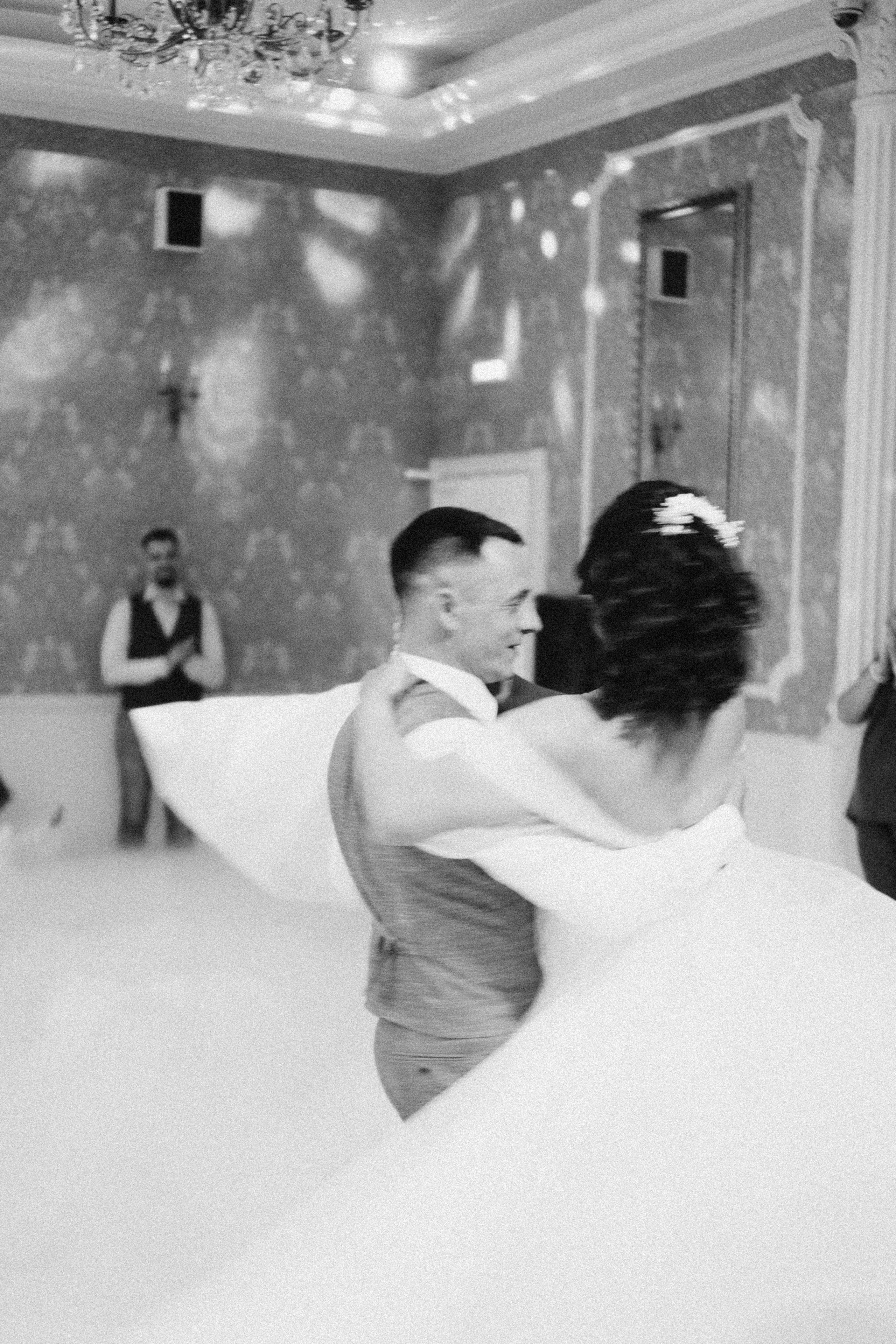 ТАНЕЦ ЖЕНИХА И НЕВЕСТЫ. Профессиональный фотограф, Санкт-Петербург — Виктория Богомолова