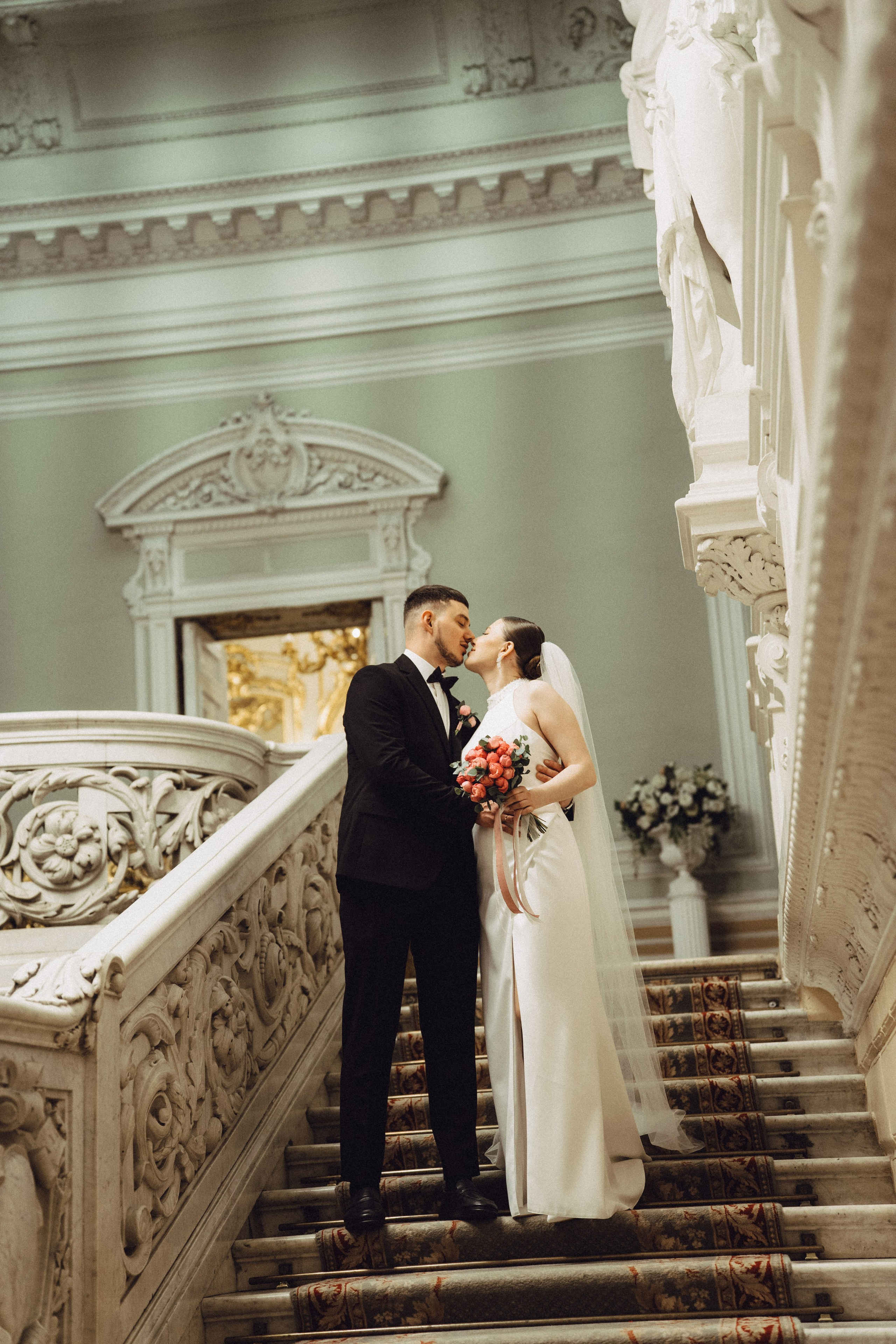 СВАДЕБНАЯ СЬЕМКА В ПЕВОМ ДВОРЦЕ БРАКОСОЧЕТАНИЯ. Профессиональный фотограф, Санкт-Петербург — Виктория Богомолова