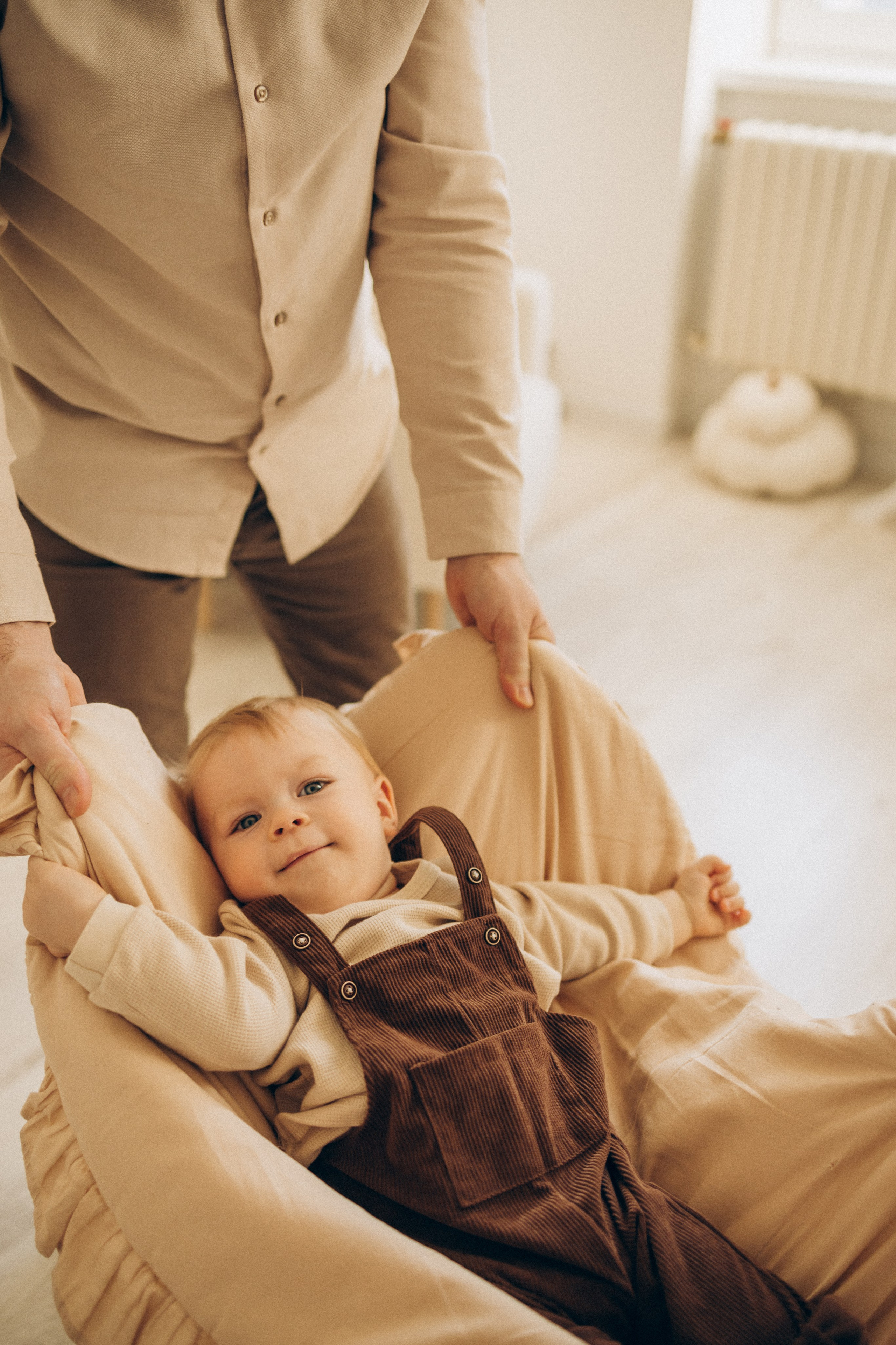 Семейная фотосессия Москва, семейный фотограф в Москве, семейная фотосессия, детский фотограф, семейная фотосессия в студии, студийная семейная фотосессия, фотосессия с малышом, фотосессия годовасия, фотосессия в годик