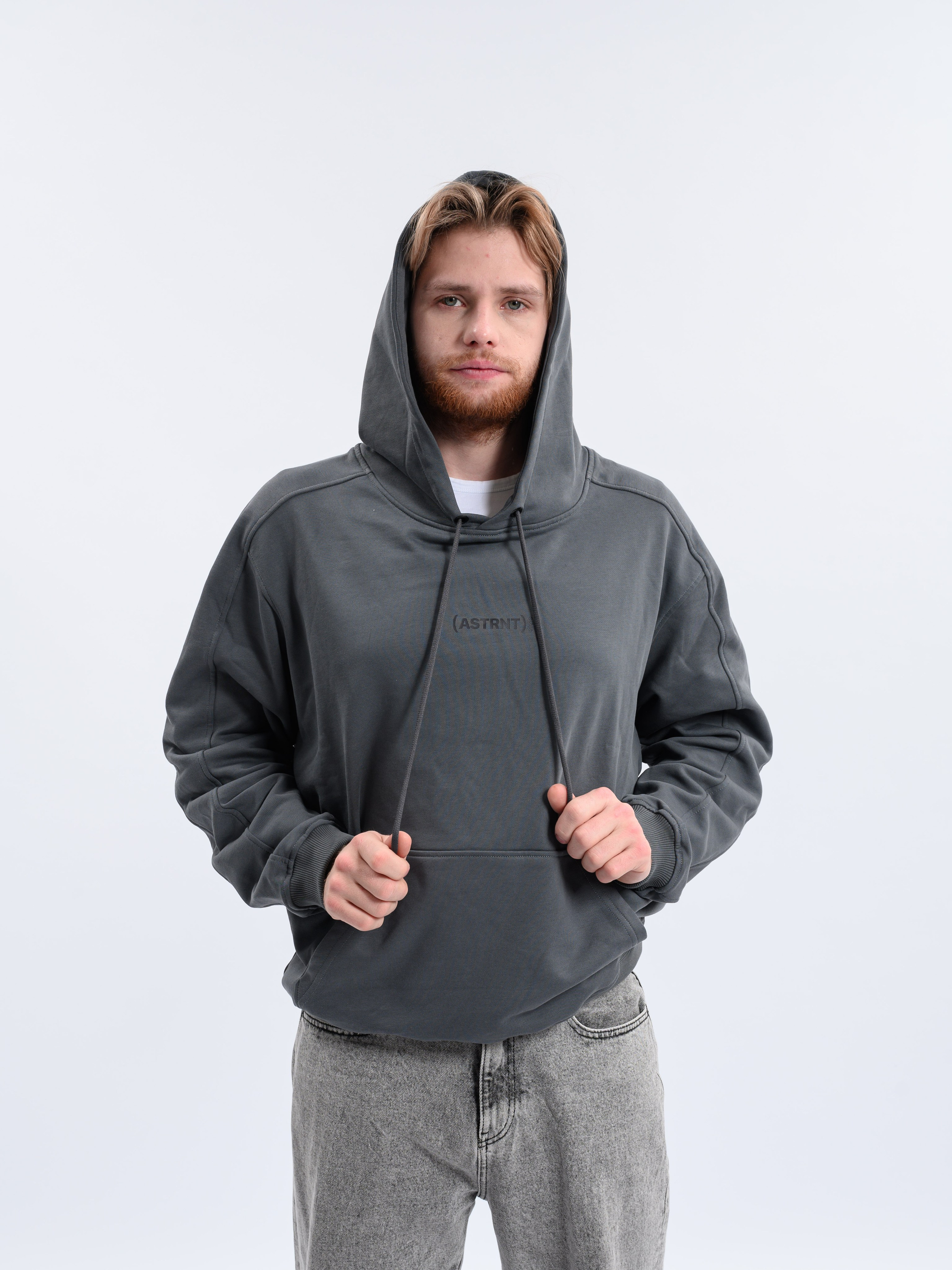 Каталог Мужчины. Студия рекламной и предметной съемки товаров WELKO Studio