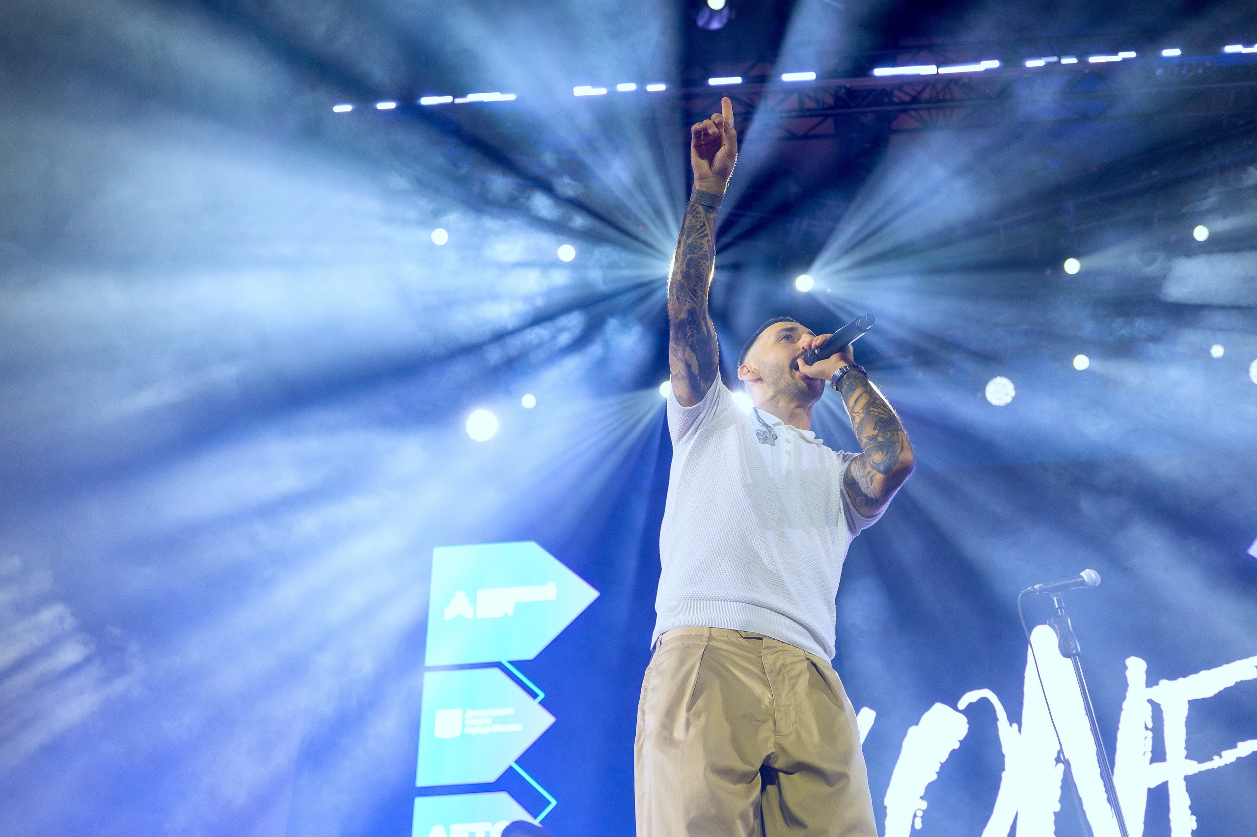 Развлекательная программа. Дмитрий Шишкин