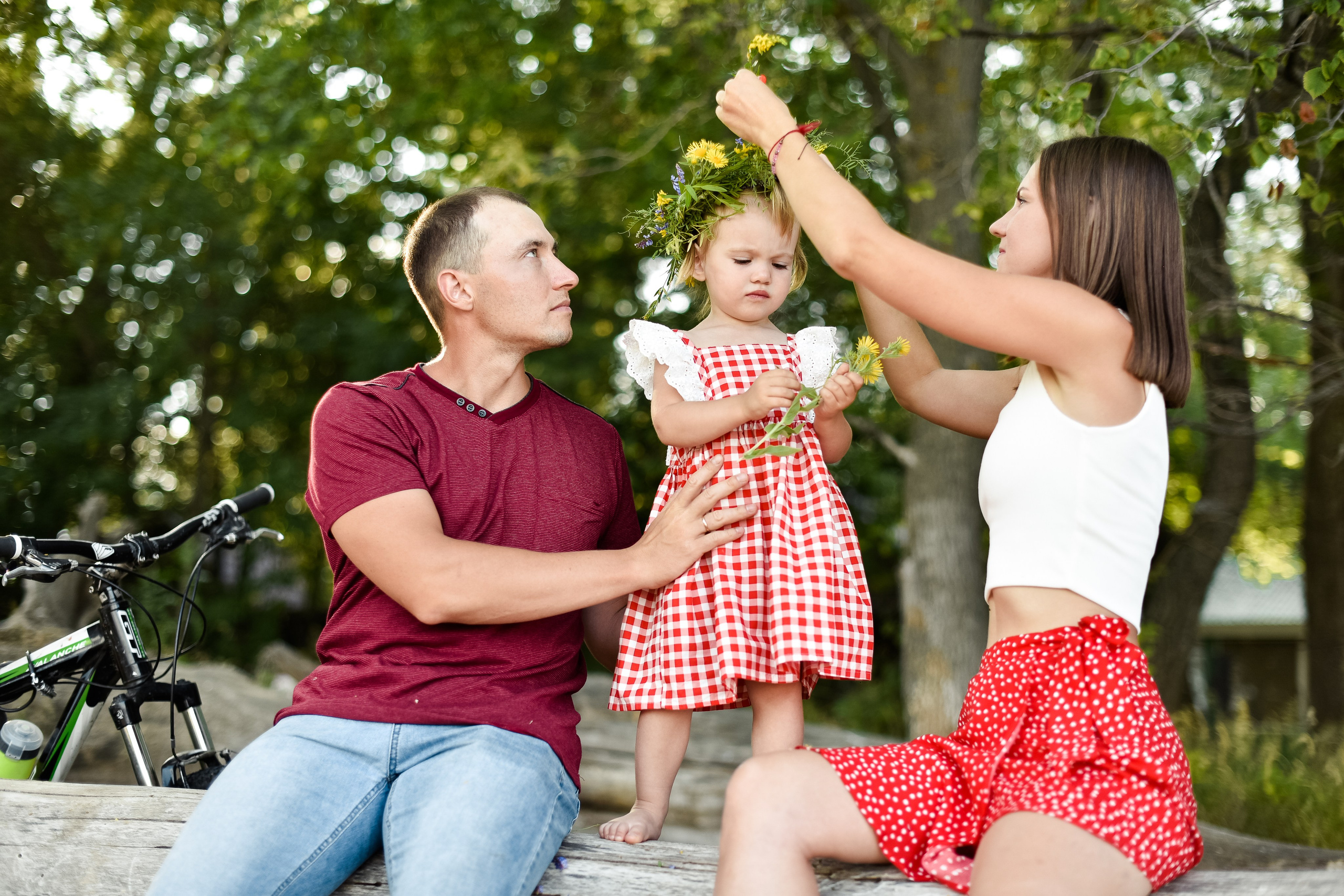 Семья Любочки, Максима и Машеньки