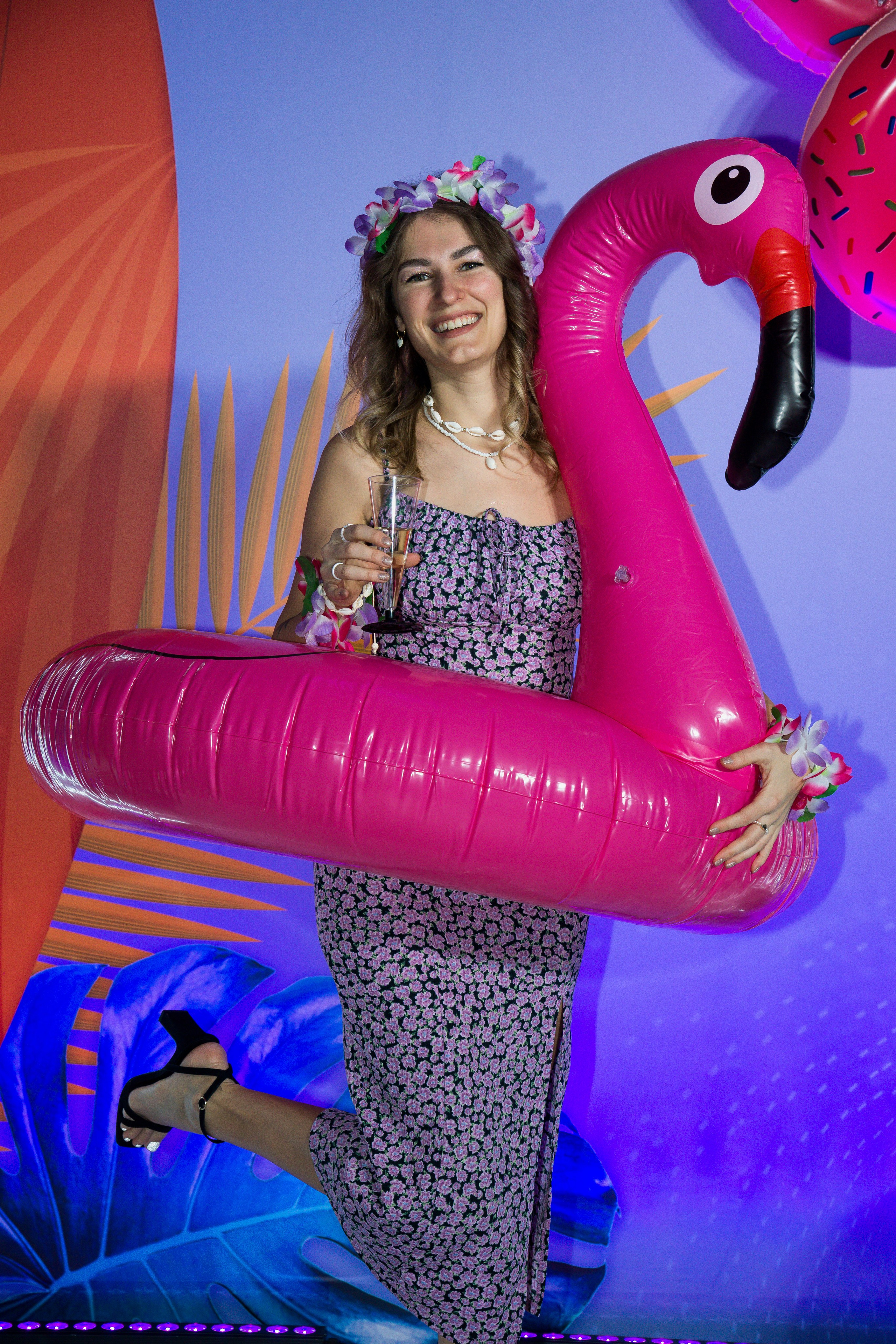 МТС корпоратив Гавайская вечеринка. Фотограф