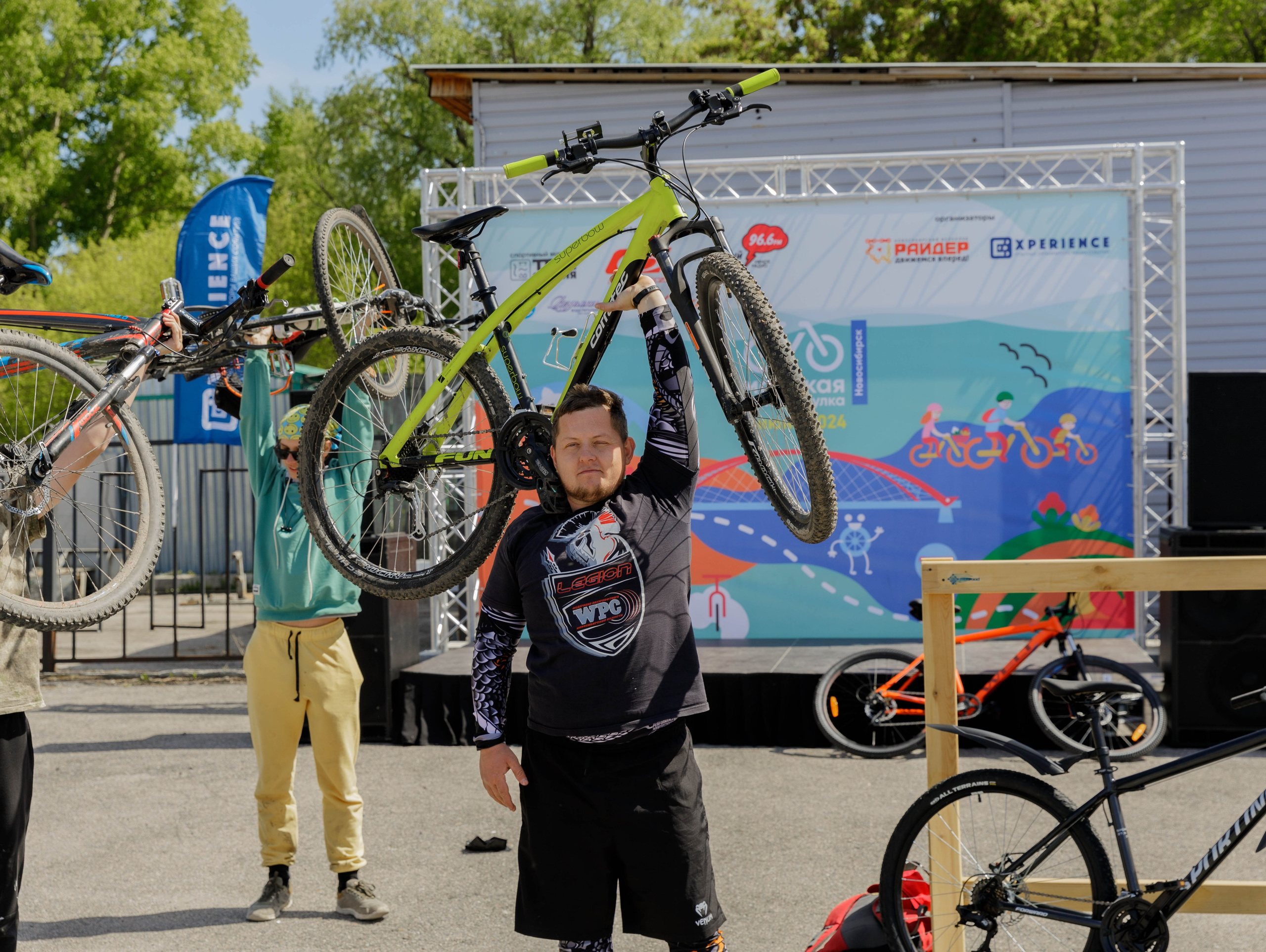 Майская велопрогулка. Репортажный фотограф в Новосибирске Алена Помазунова