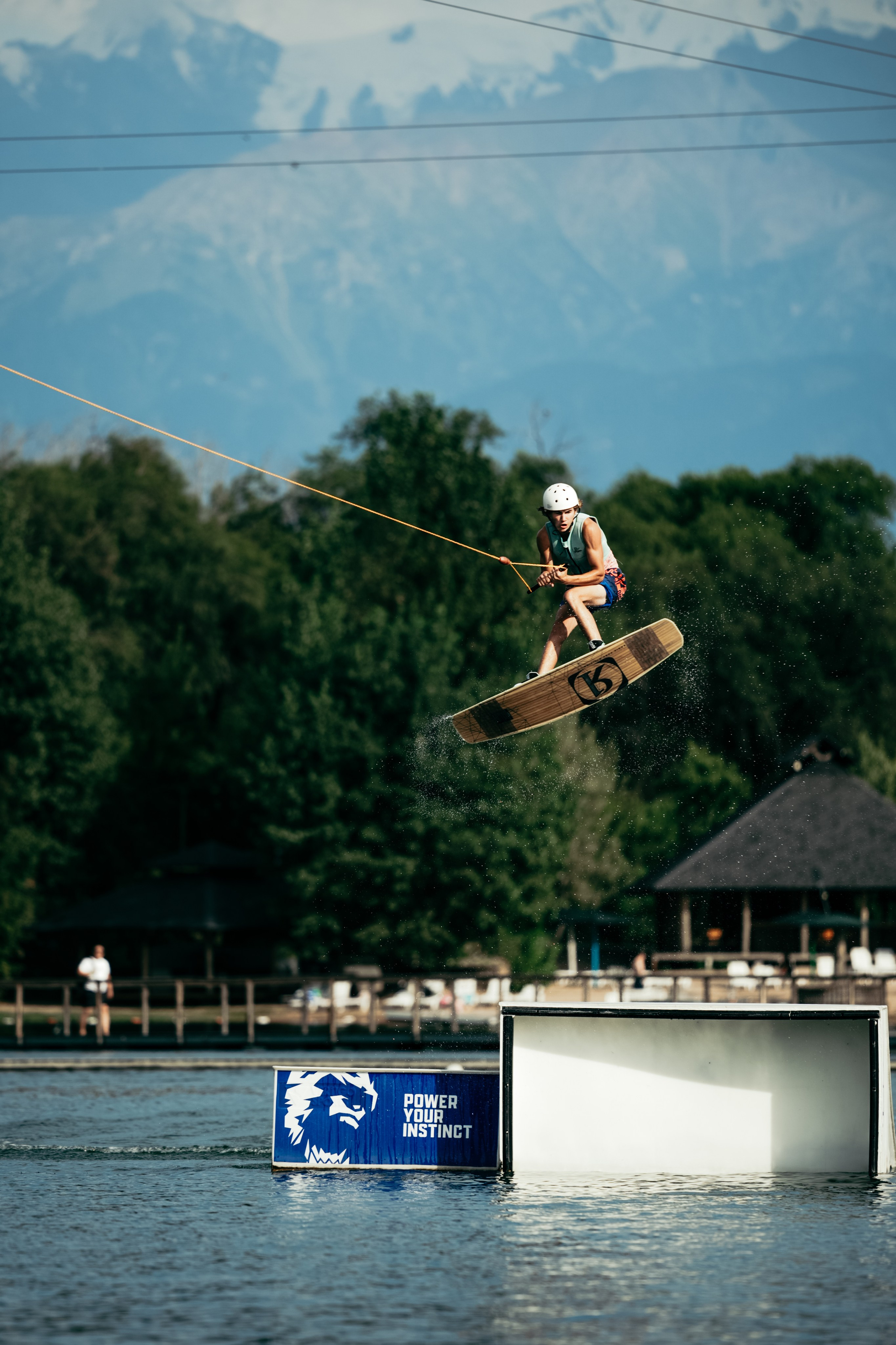 Gorilla WAKE RING CONTEST. Gorillaenergymedia