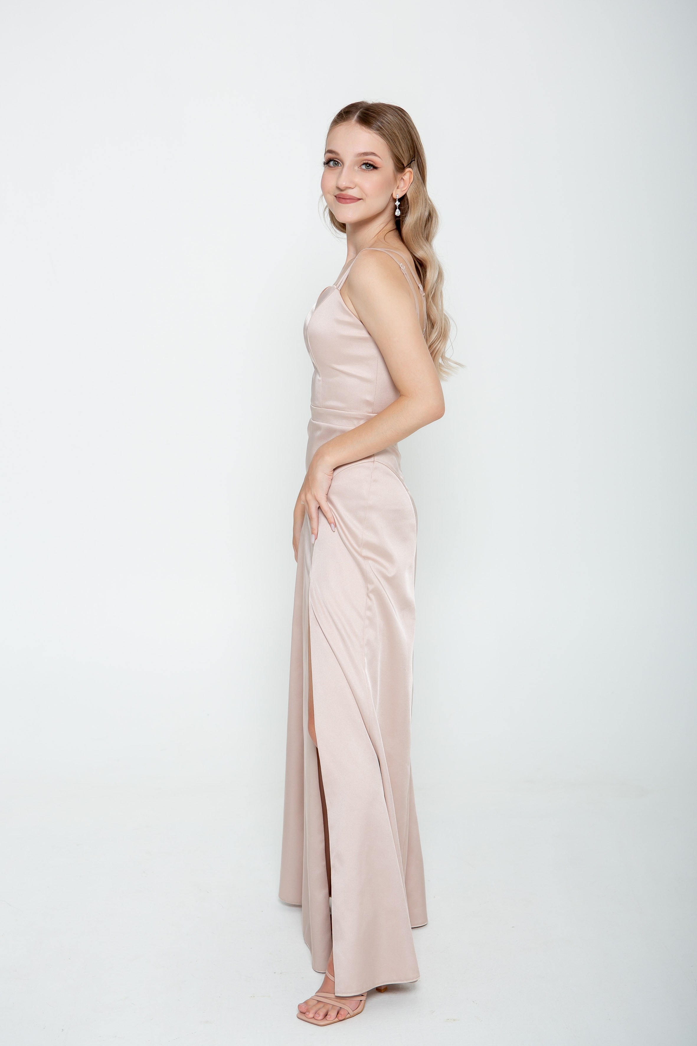 Выпускной девушки. Фотографии её и членов семьи. Свадебный и портретный Фотограф в Липецке Дмитрий Котюков