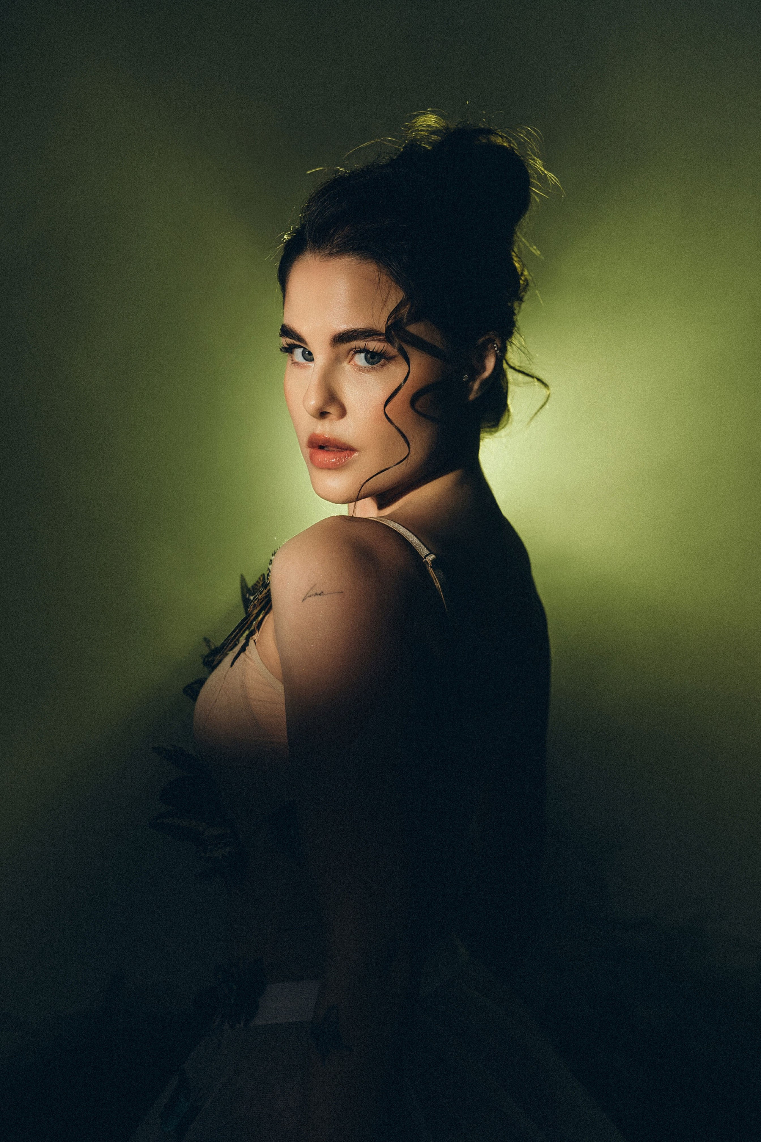 Мария с бабочками. Фотограф в Москве Ангелина Ким