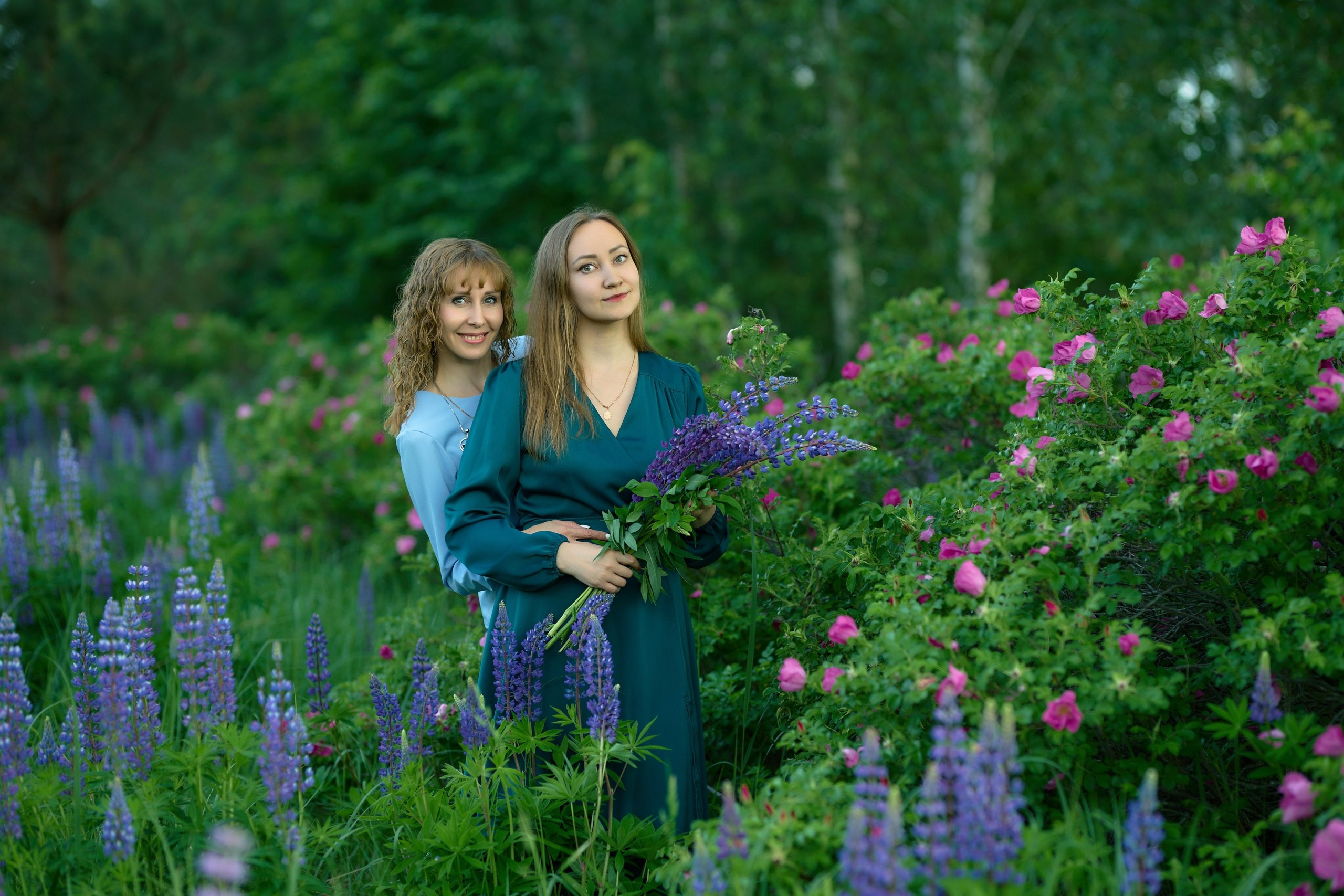 Фотосессия в люпинах. Владимир Суздалов (ProMaXe) — Портретный фотограф, тематические фотосессии в Чебоксарах