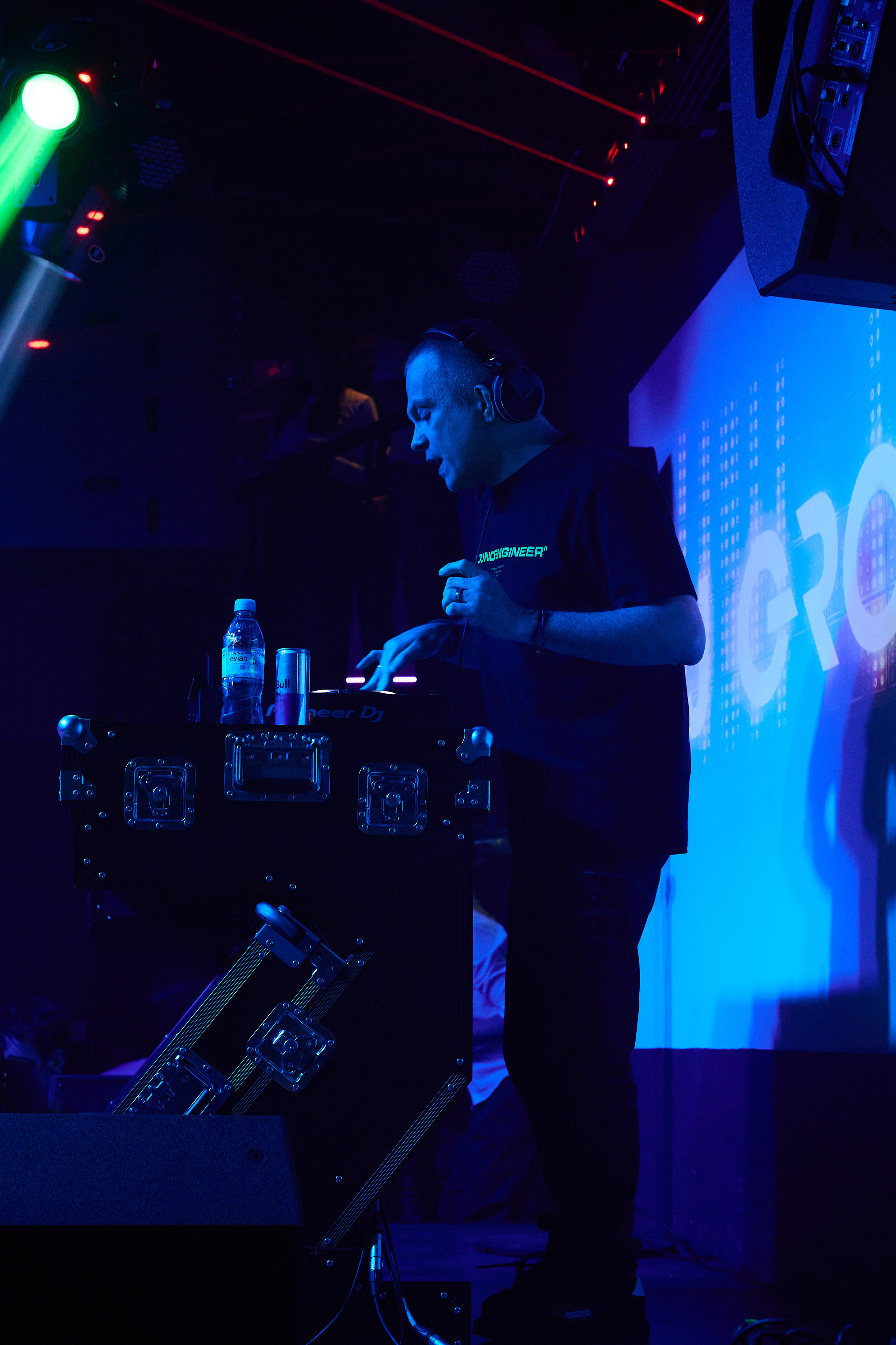 Выступление DJ GROOVE в Тюмени. Bullwarbar. Фотограф Денис Лесковский (Тюмень)