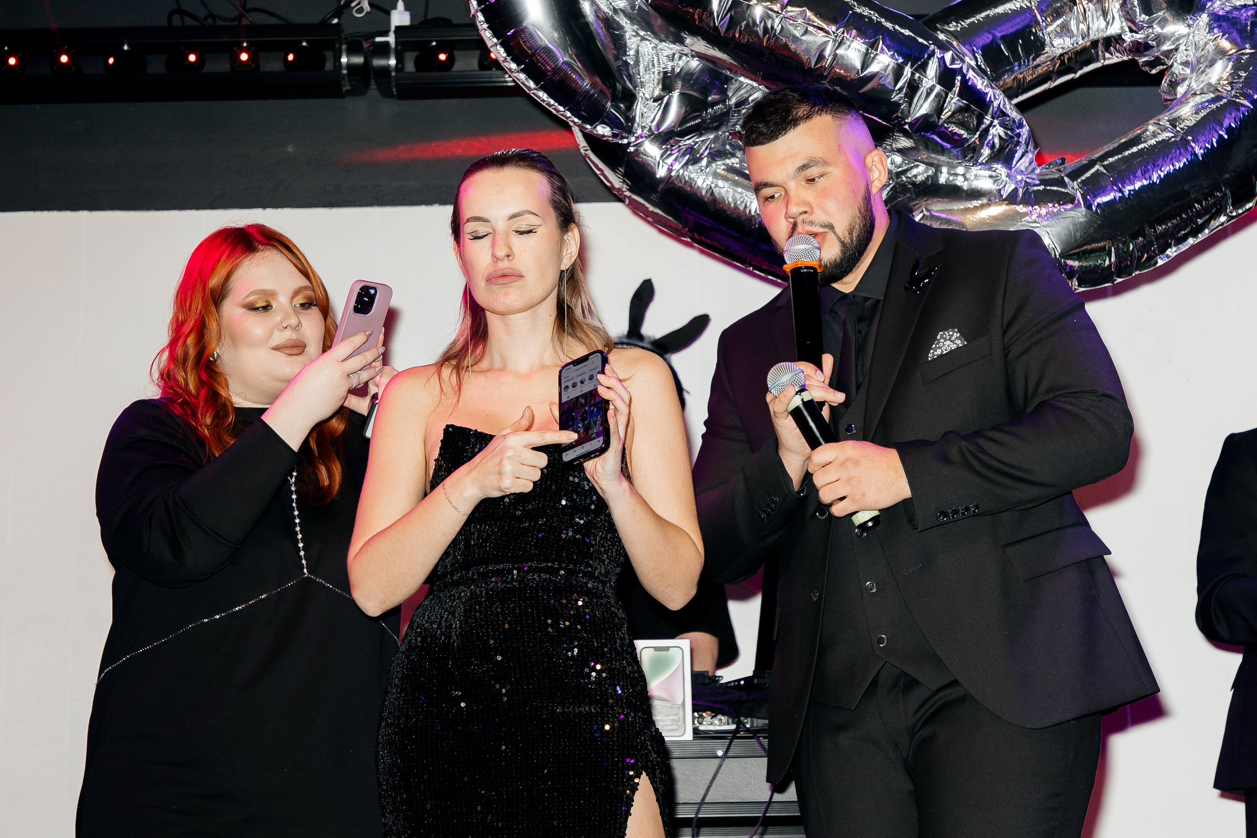 Новогодний корпоратив блогеров Тюмени БЛОГЕРАТИВ. Фотограф Денис Лесковский (Тюмень)