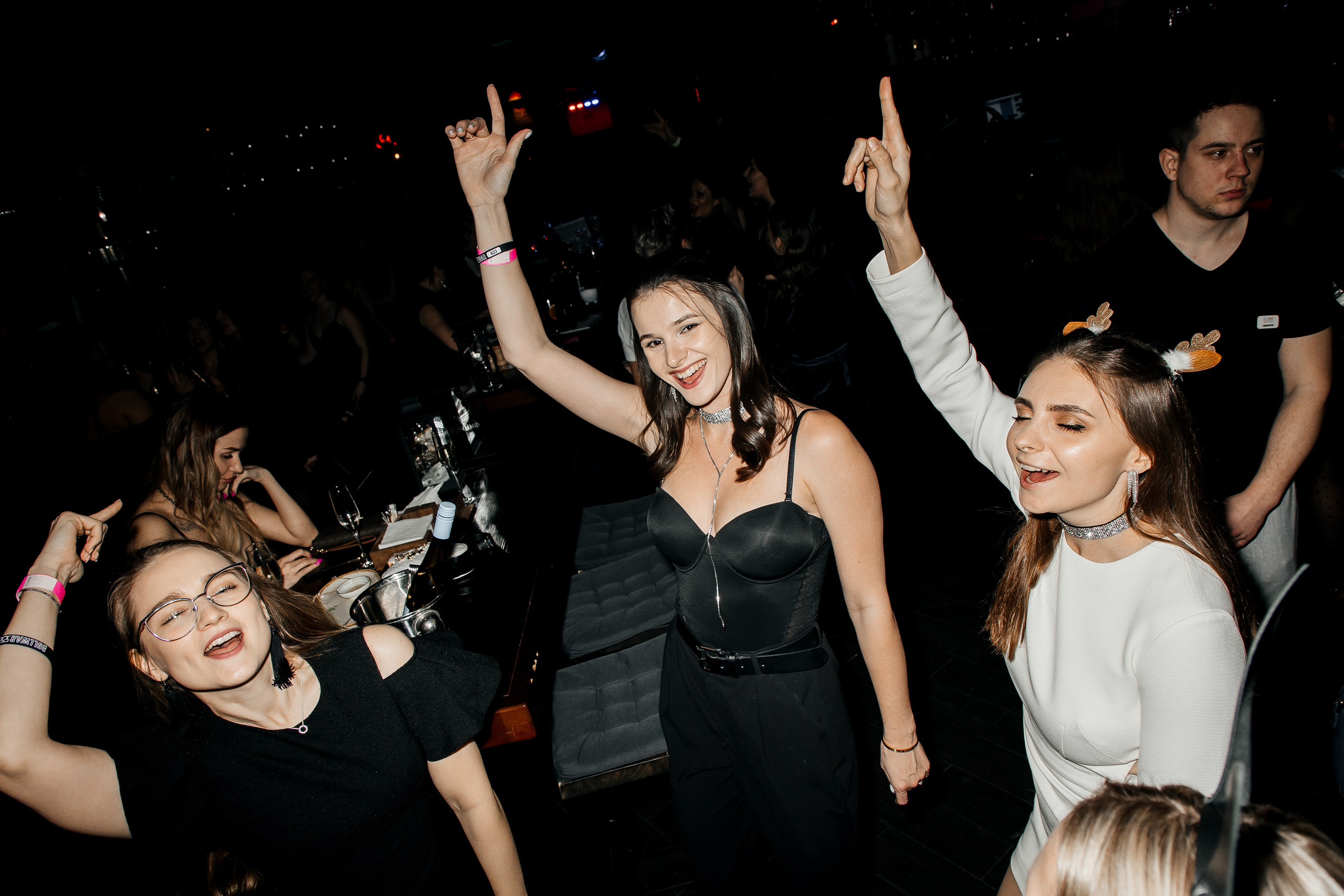 Новогодний корпоратив блогеров Тюмени БЛОГЕРАТИВ. Фотограф Денис Лесковский (Тюмень)