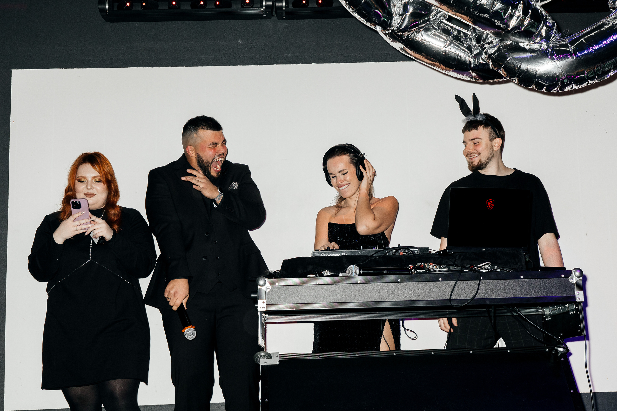 Новогодний корпоратив блогеров Тюмени БЛОГЕРАТИВ. Фотограф Денис Лесковский (Тюмень)