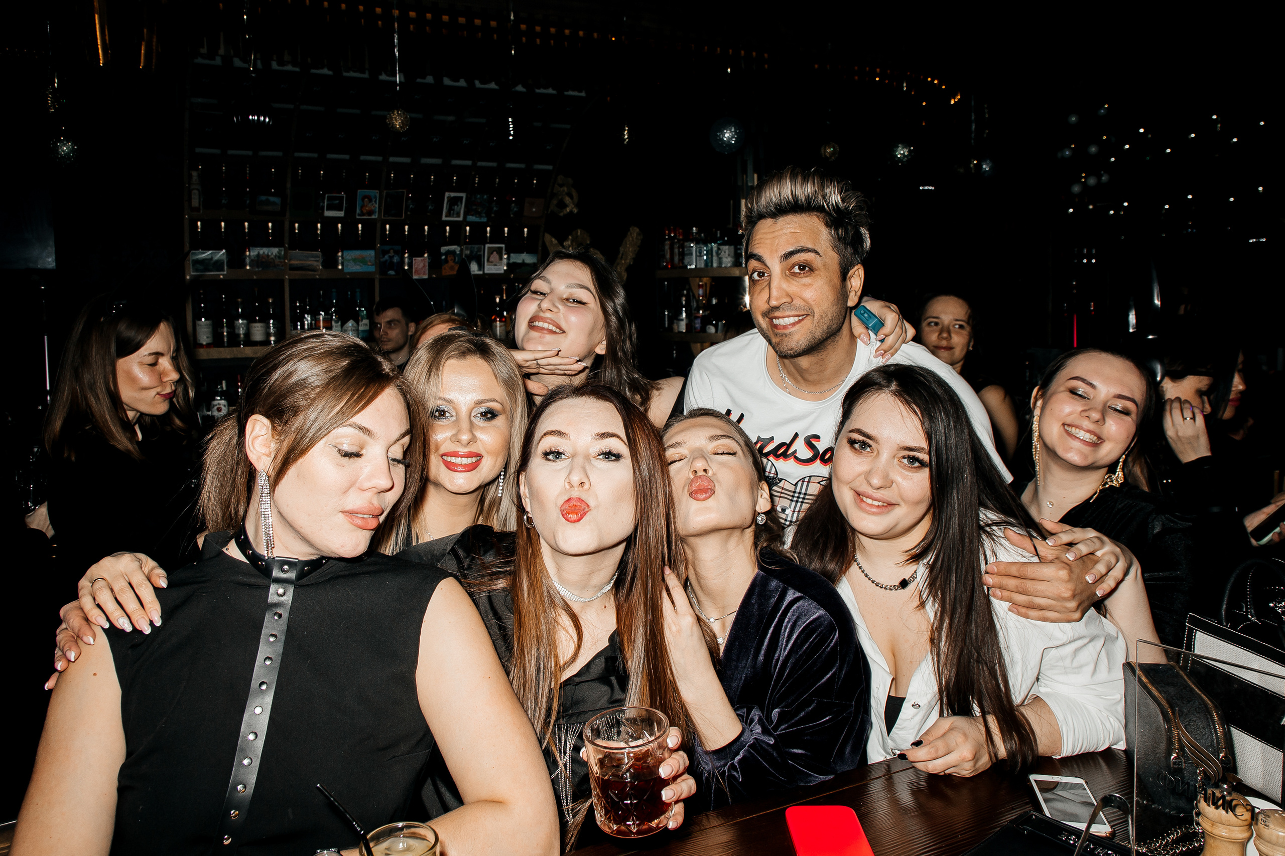 Новогодний корпоратив блогеров Тюмени БЛОГЕРАТИВ. Фотограф Денис Лесковский (Тюмень)