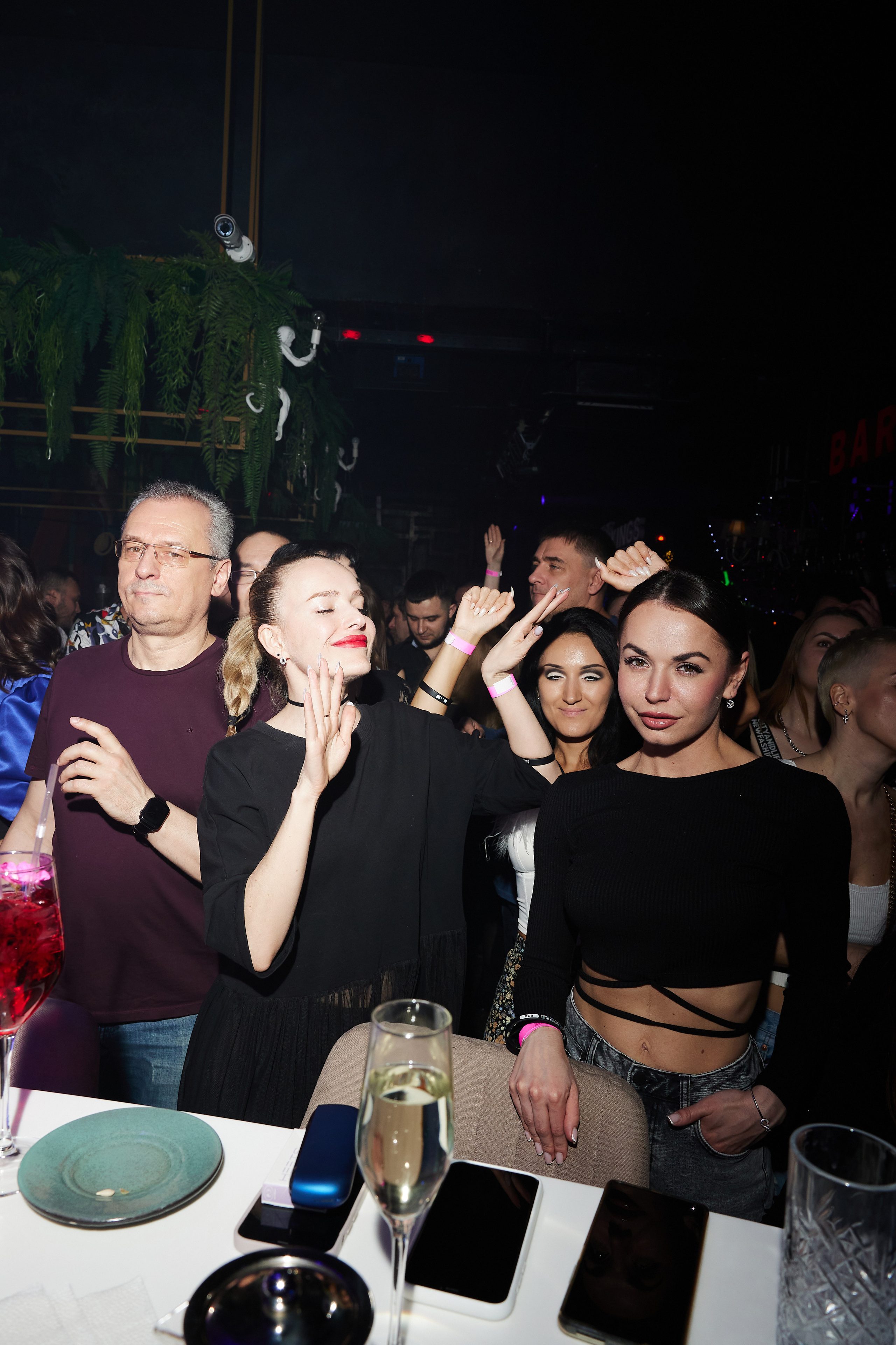 Выступление DJ GROOVE в Тюмени. Bullwarbar. Фотограф Денис Лесковский (Тюмень)