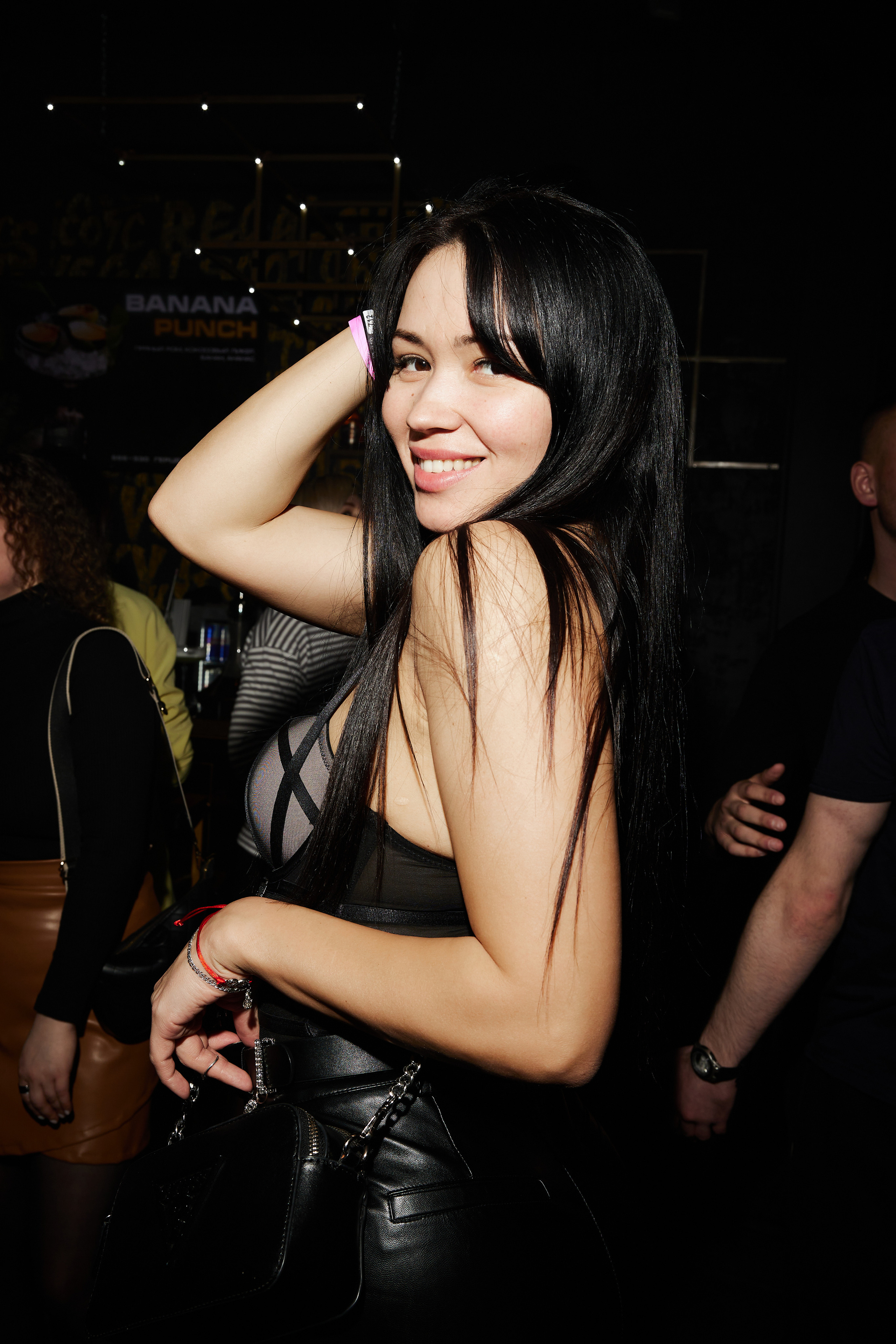 Выступление DJ GROOVE в Тюмени. Bullwarbar. Фотограф Денис Лесковский (Тюмень)