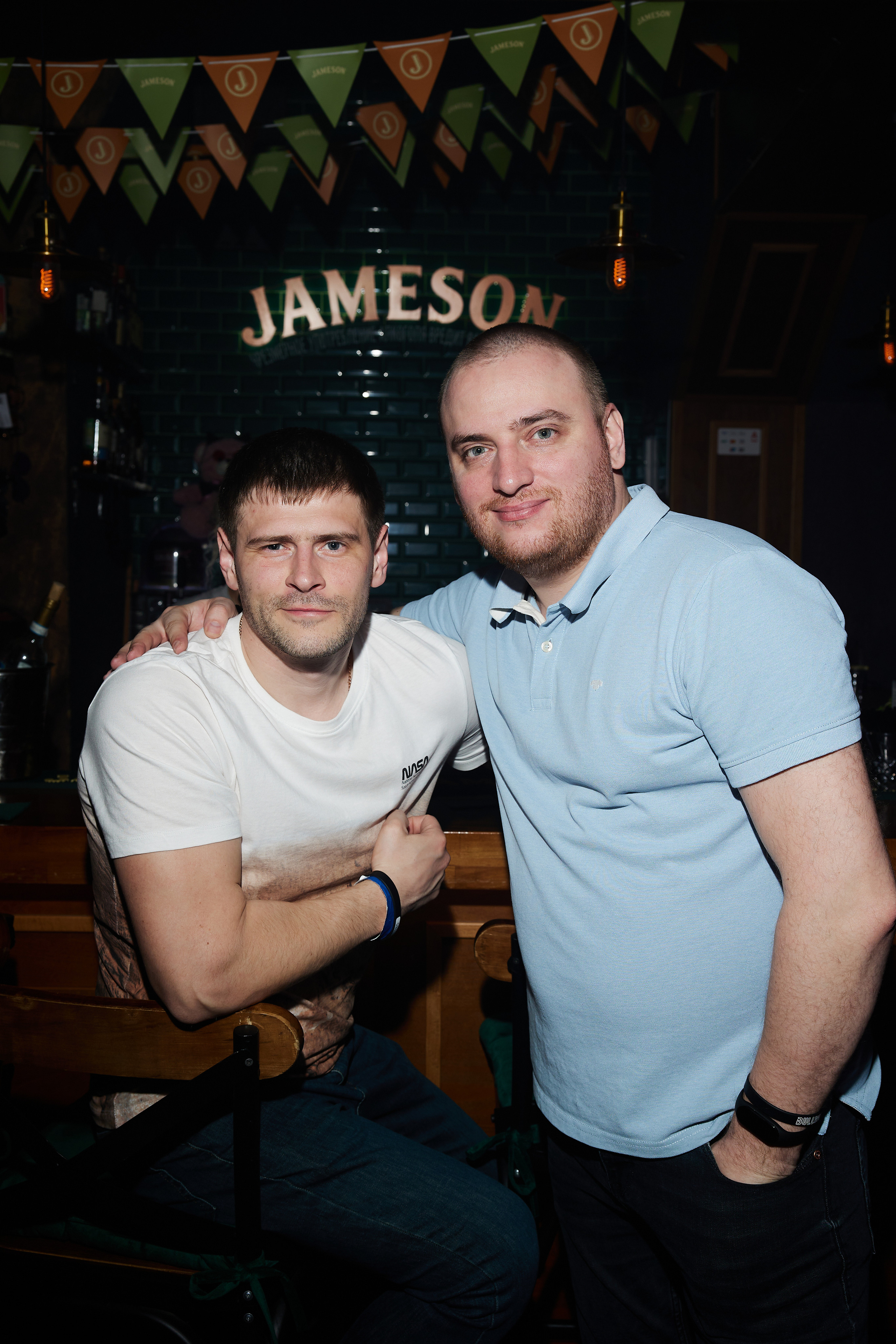 Выступление DJ GROOVE в Тюмени. Bullwarbar. Фотограф Денис Лесковский (Тюмень)