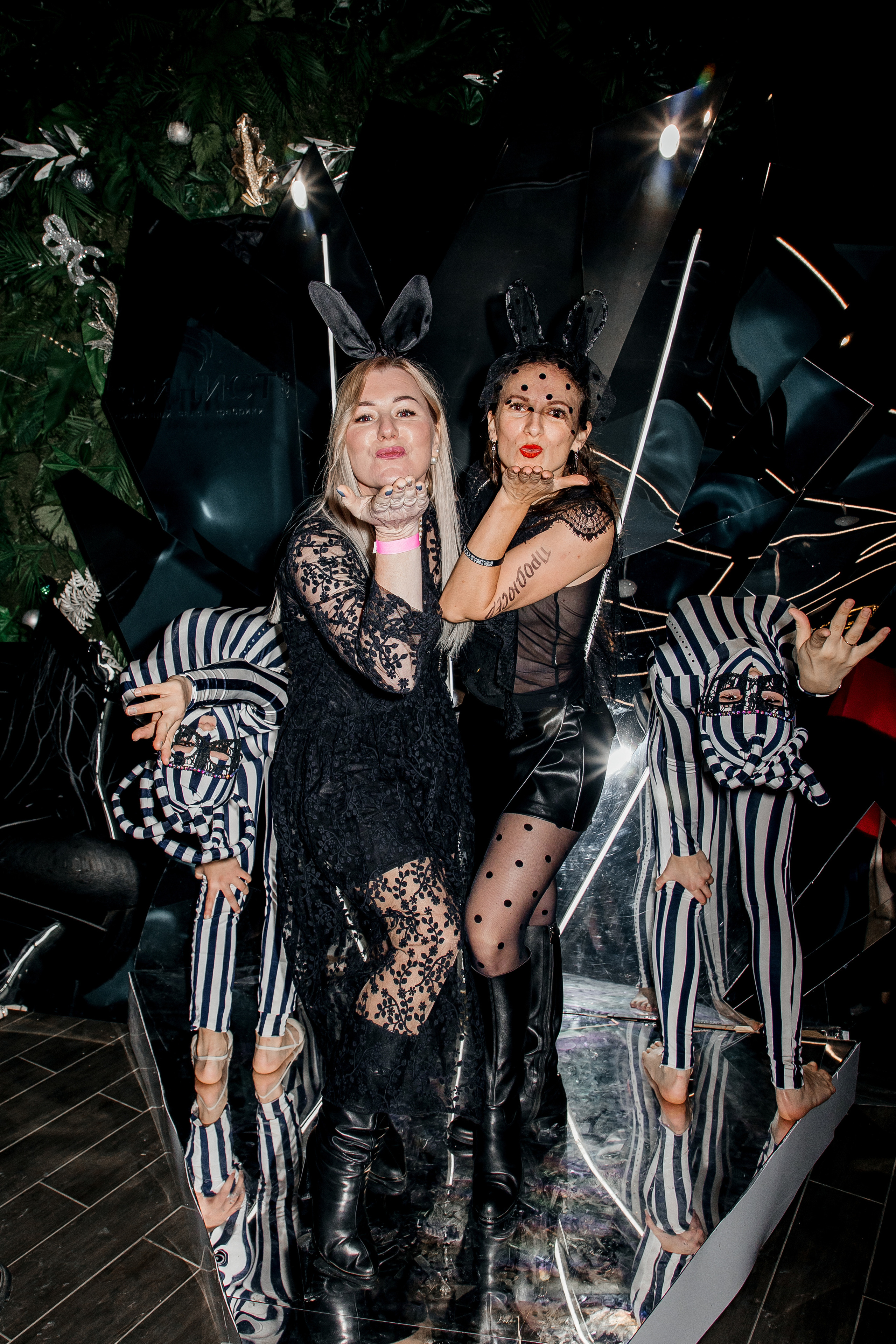 Новогодний корпоратив блогеров Тюмени БЛОГЕРАТИВ. Фотограф Денис Лесковский (Тюмень)