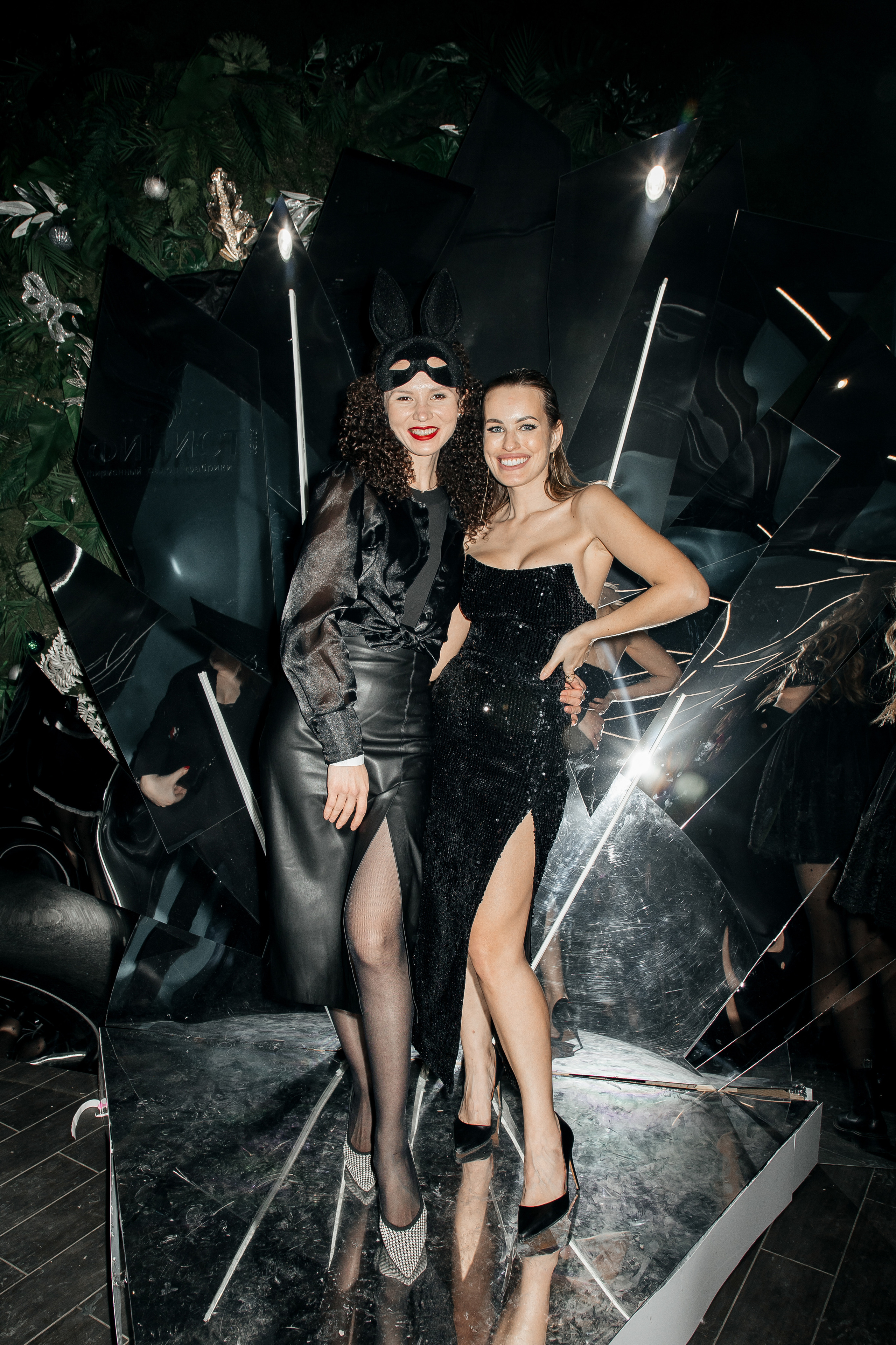 Новогодний корпоратив блогеров Тюмени БЛОГЕРАТИВ. Фотограф Денис Лесковский (Тюмень)