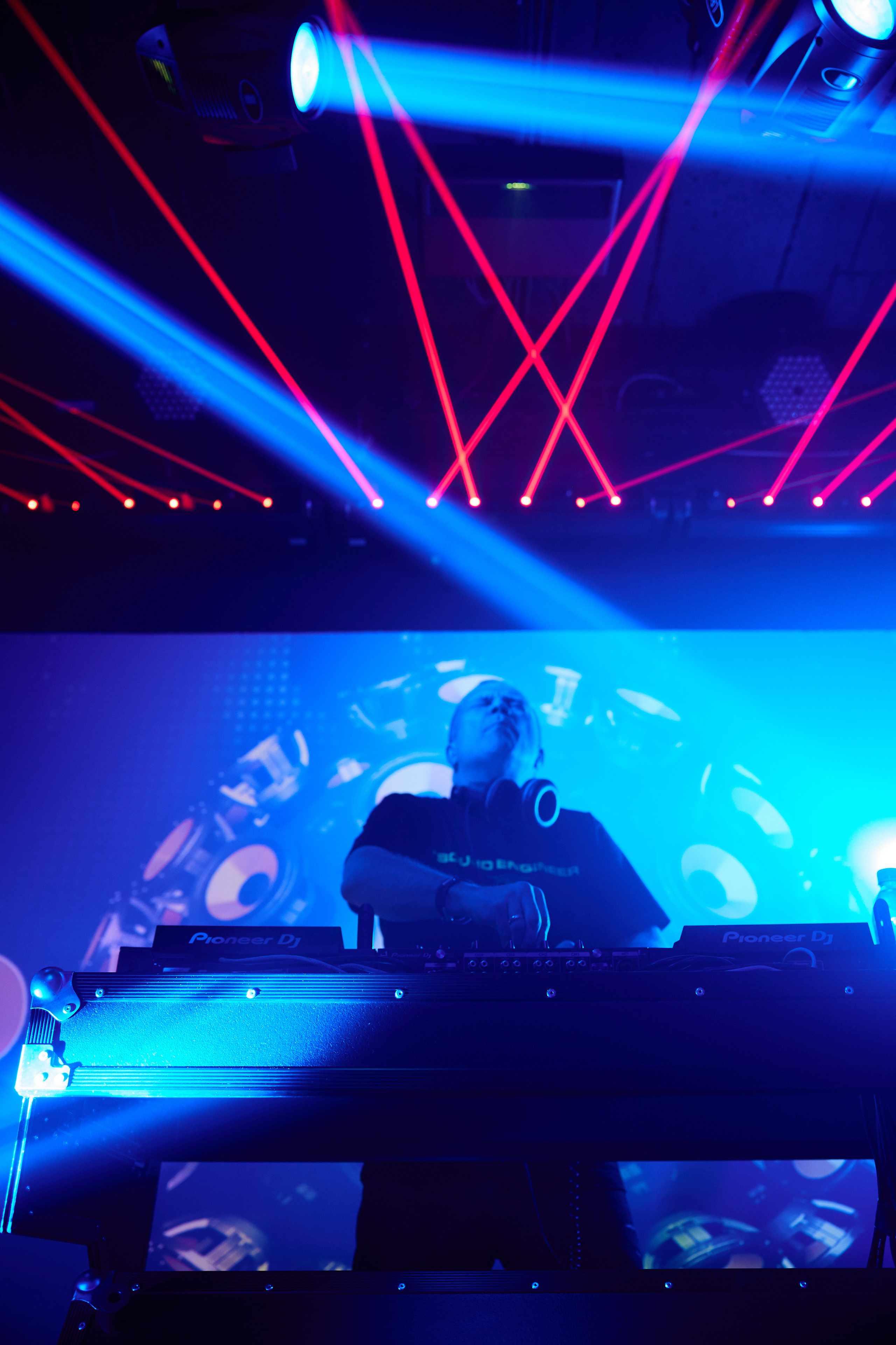 Выступление DJ GROOVE в Тюмени. Bullwarbar. Фотограф Денис Лесковский (Тюмень)